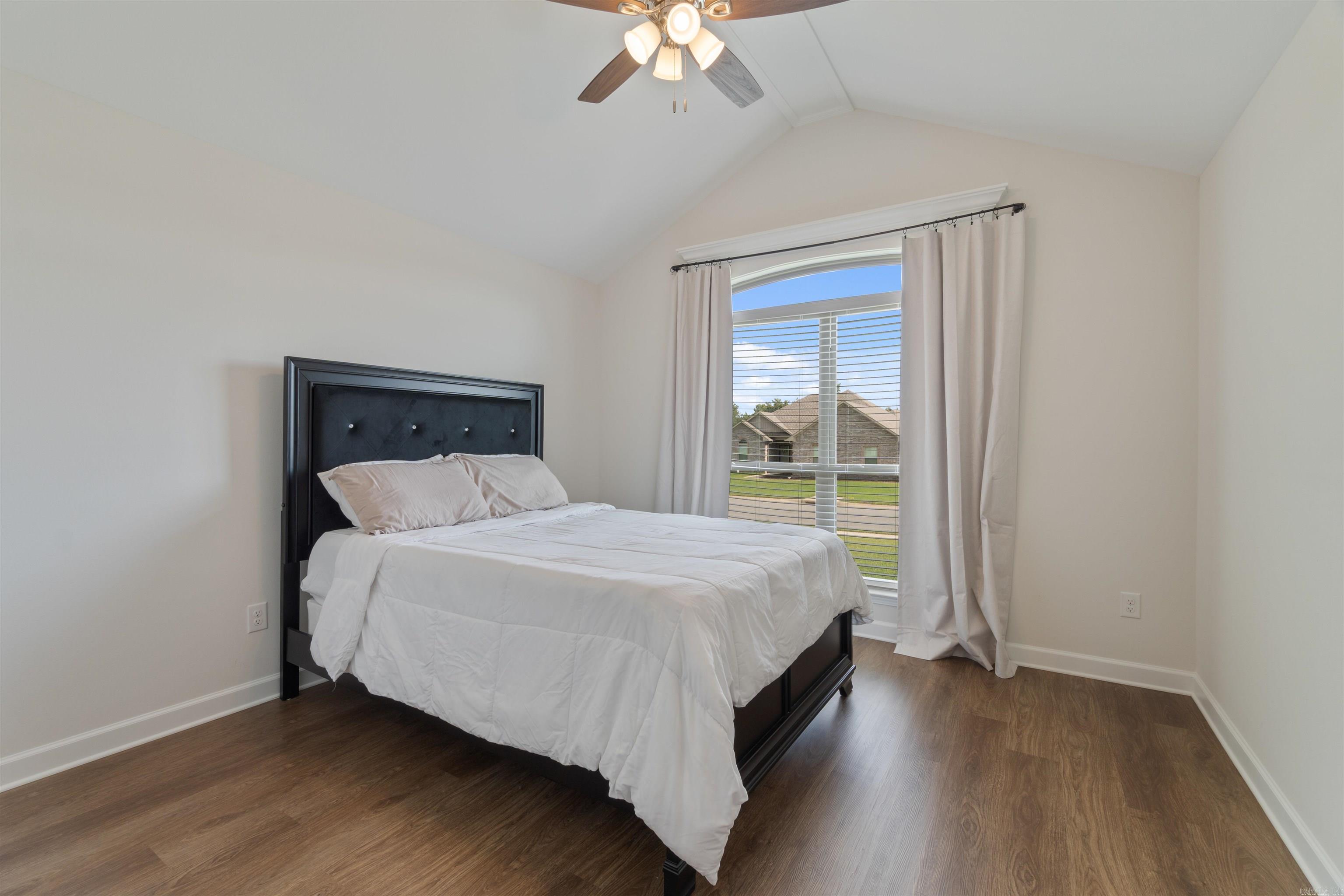 JAXON TERRACE - Residential