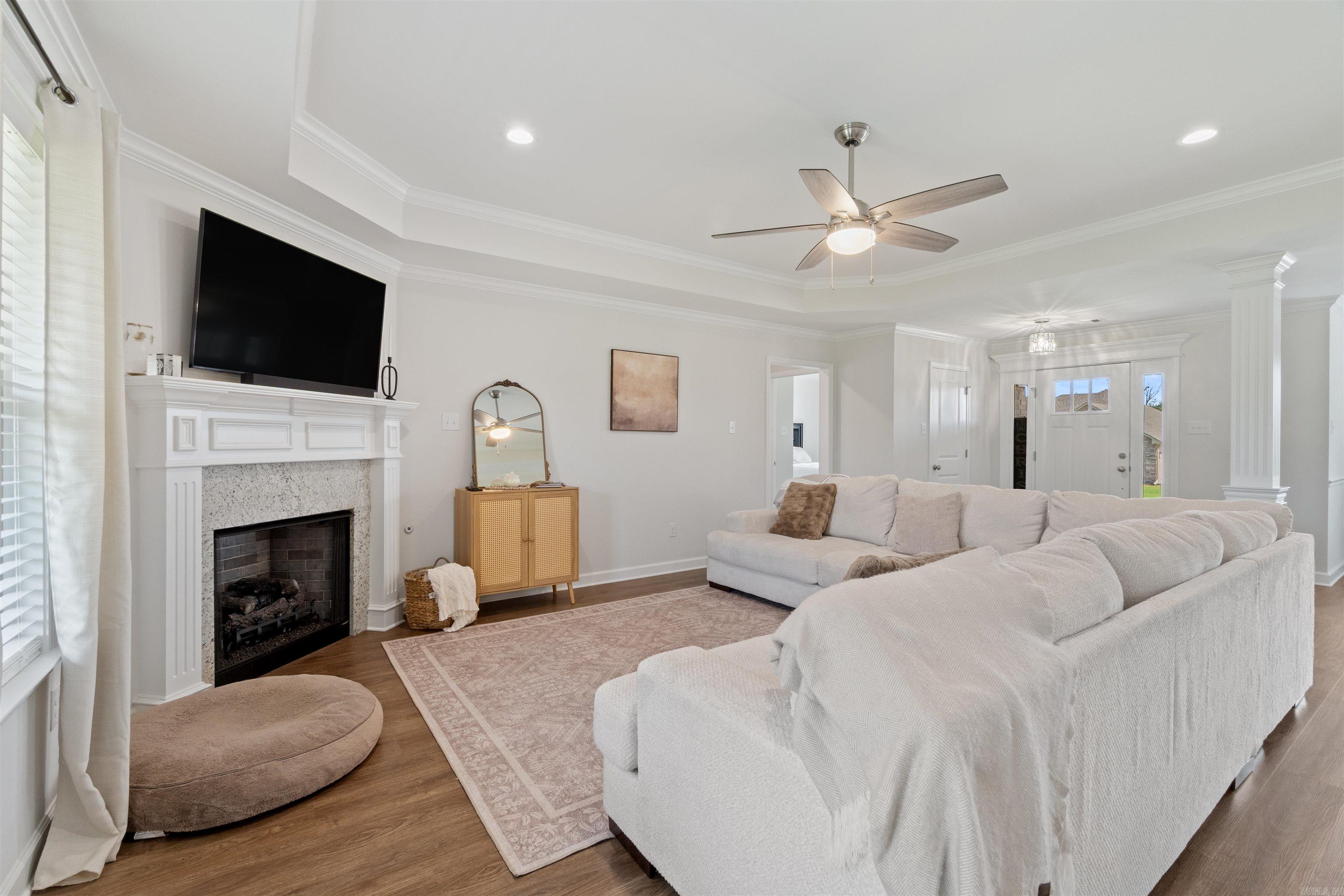 JAXON TERRACE - Residential