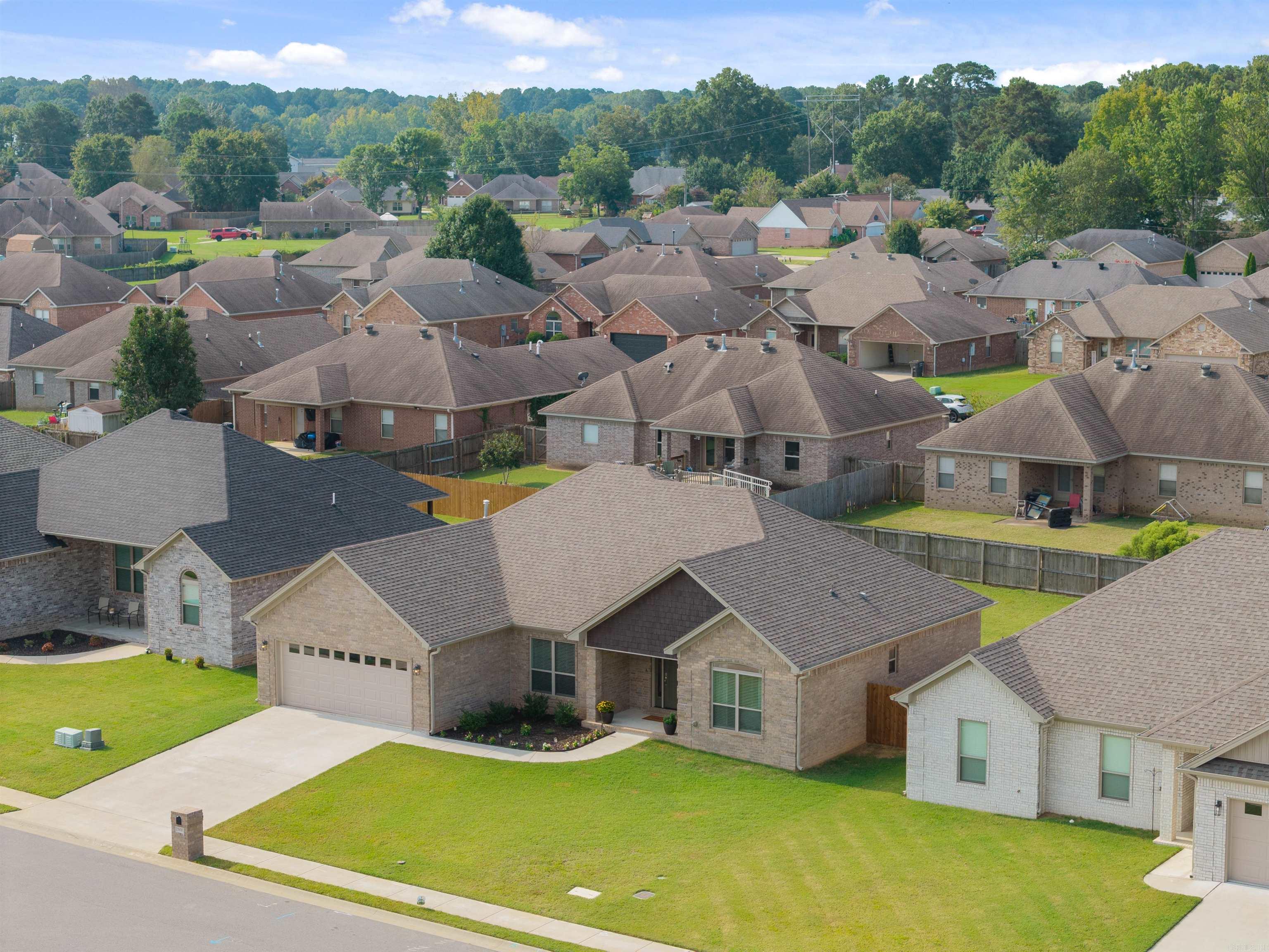 JAXON TERRACE - Residential