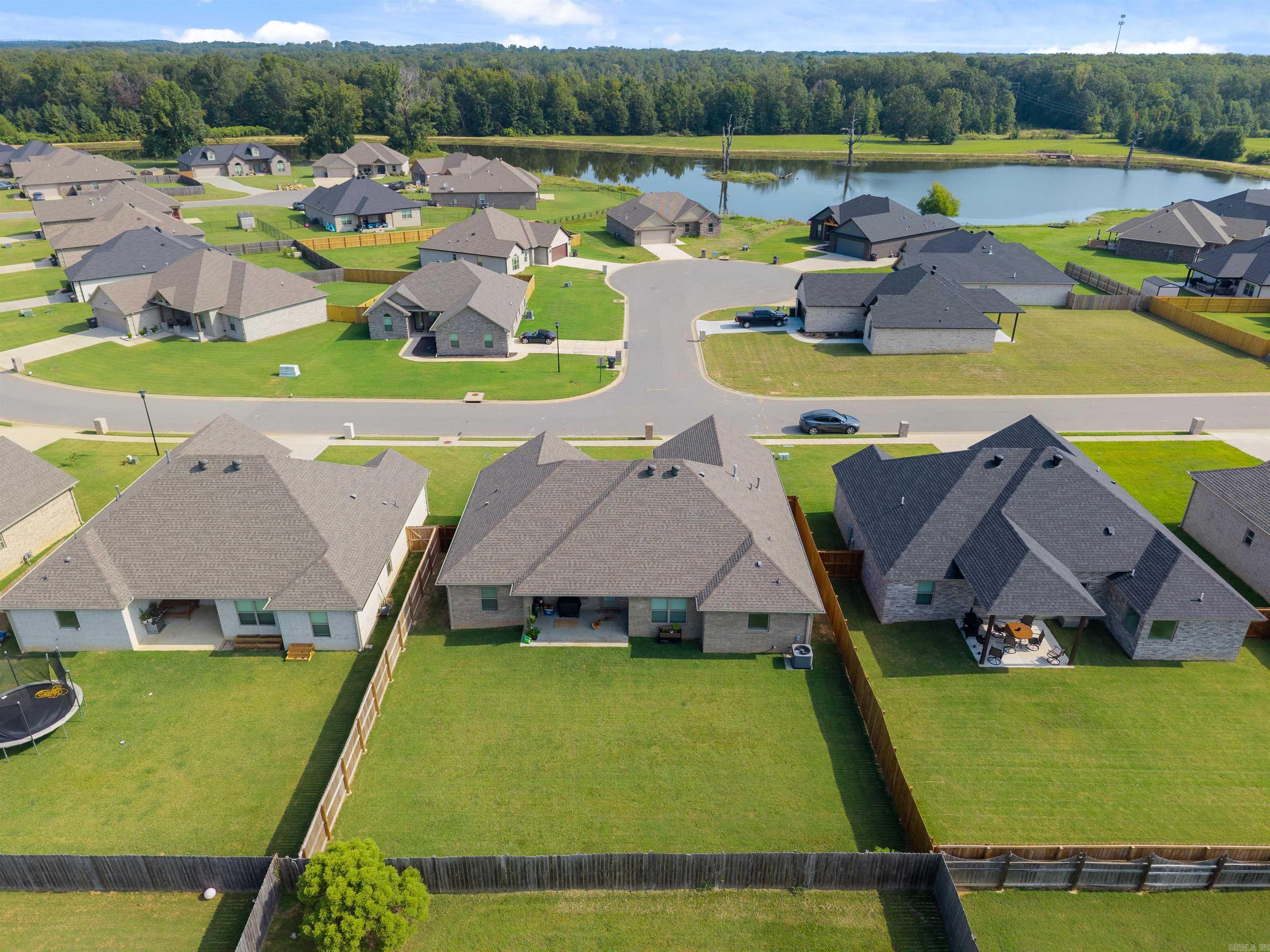 JAXON TERRACE - Residential