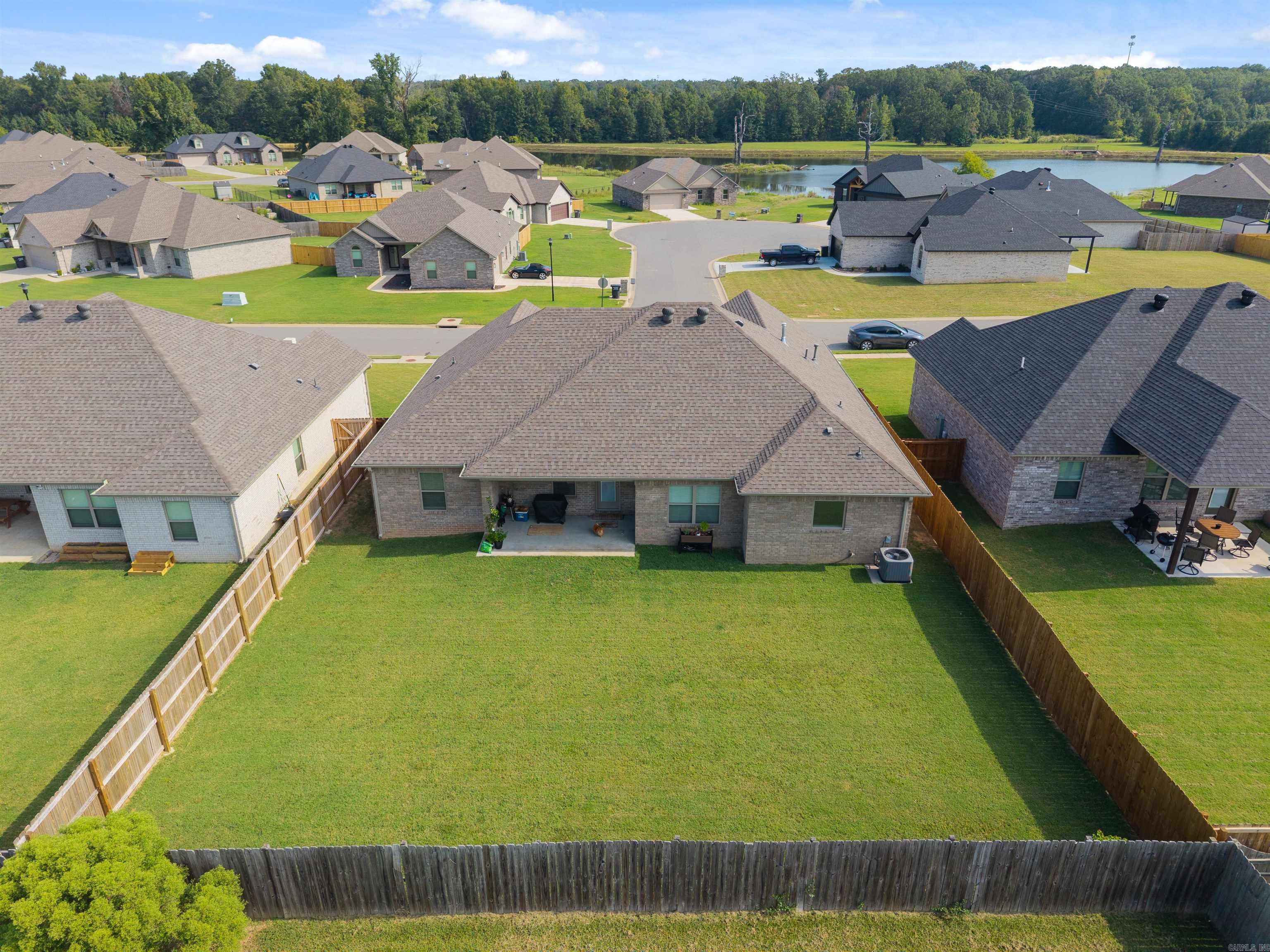 JAXON TERRACE - Residential