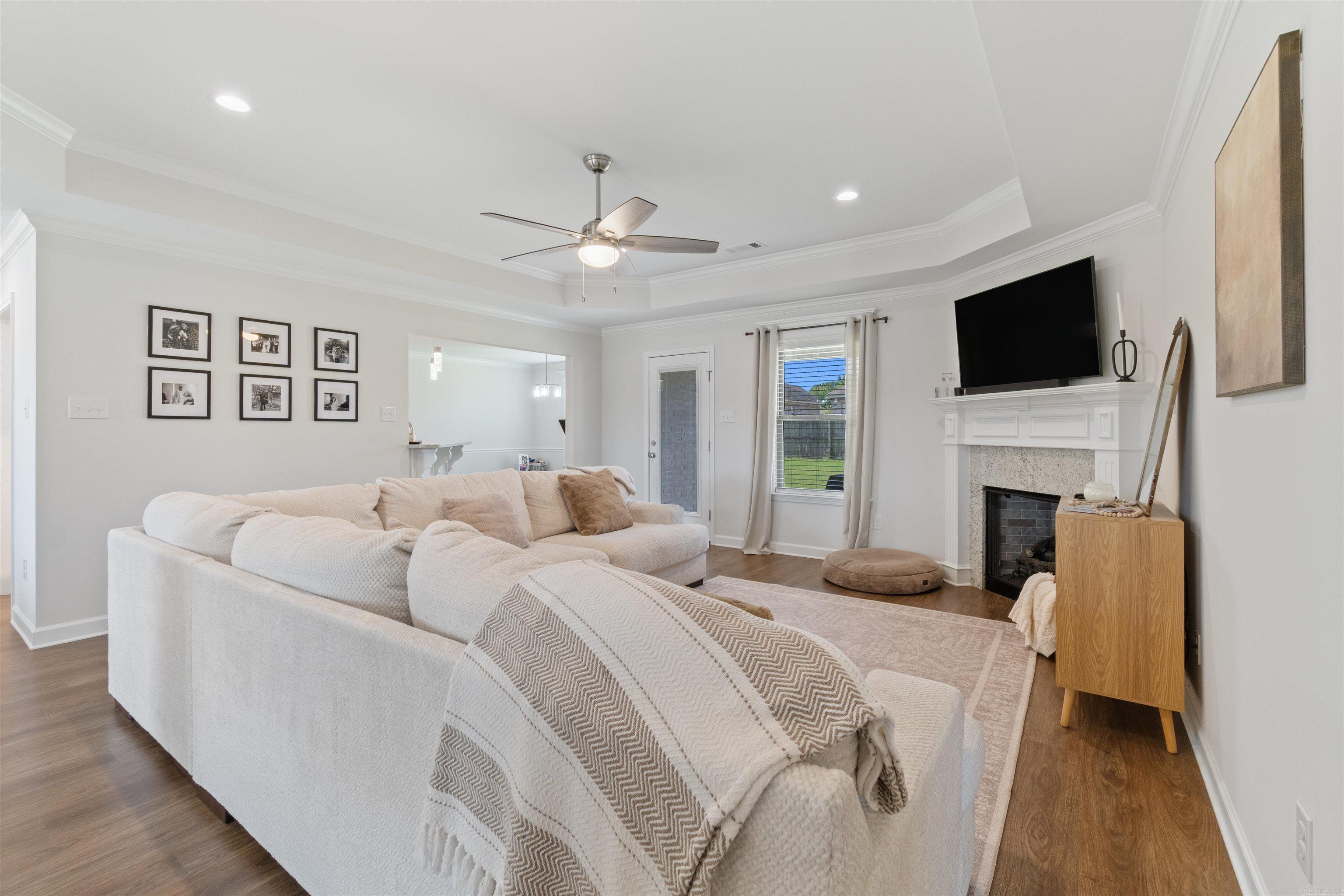 JAXON TERRACE - Residential