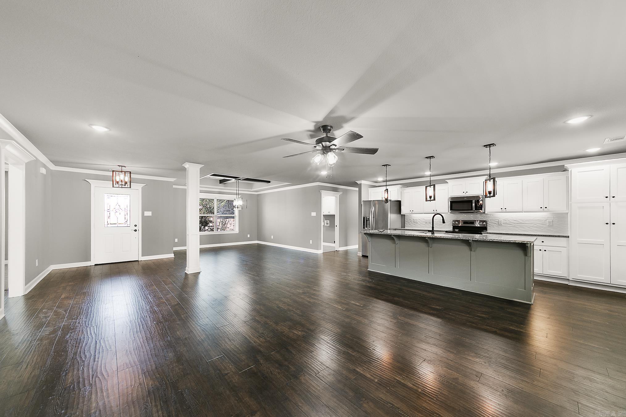 HERITAGE MEADOWS - Residential Lease