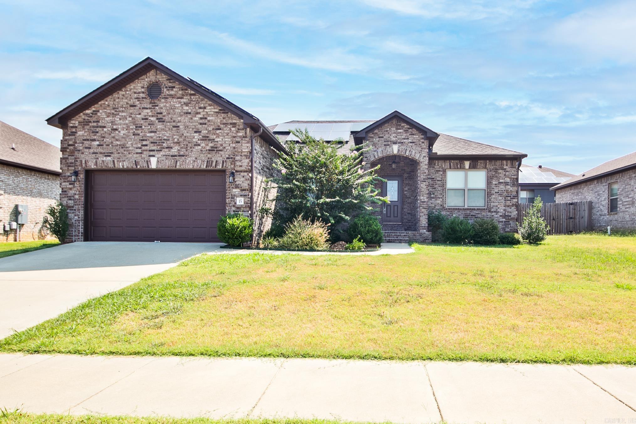 This spacious home features an open-concept design with a split floor plan, tall ceilings, LED lighting, tray ceilings with wooden beams, luxury vinyl flooring, and a cozy fireplace. The kitchen offers granite countertops and abundant cabinet spaceāperfect for entertaining. The oversized primary suite includes a walk-in shower, soaking tub, and walk-in closet. Guest rooms are generously sized, and the backyard boasts a covered patio ideal for relaxing or hosting. No smoking or vaping in the house or garage, up to 2 pets allowed with approval and fees. Application/background check/rental verification and security deposit required.