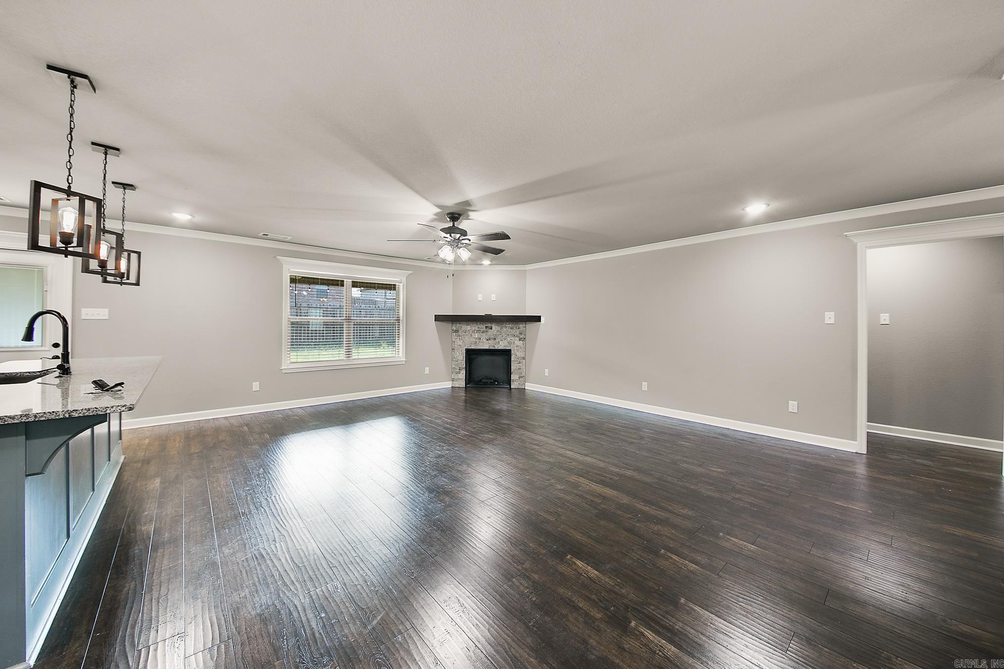 HERITAGE MEADOWS - Residential Lease