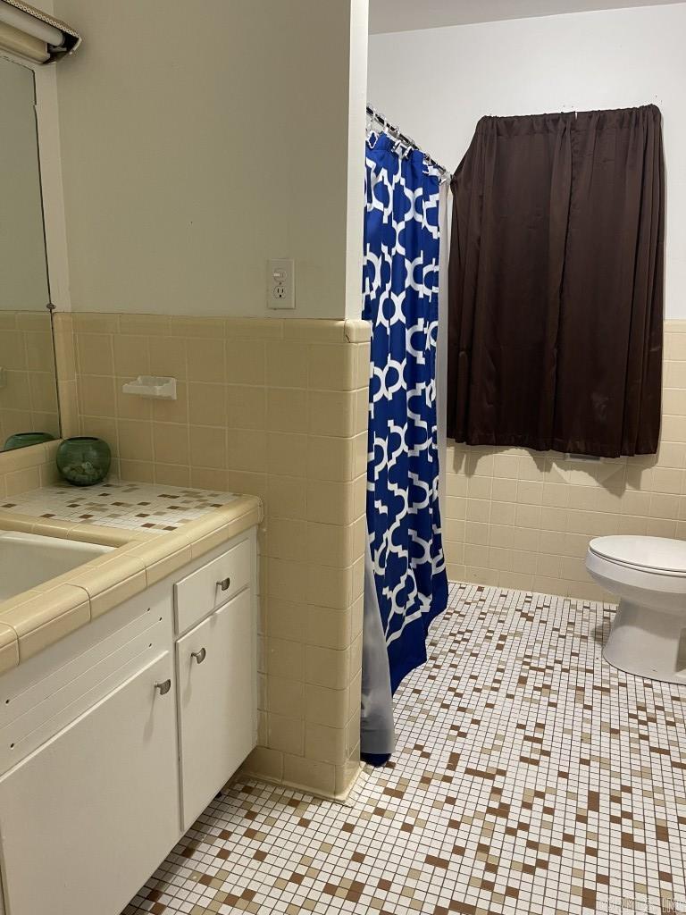 POPLAR ACRES - Residential