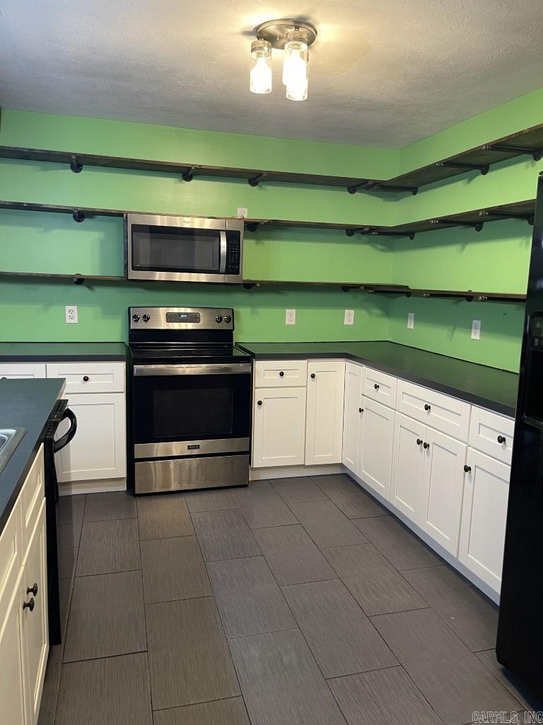 POPLAR ACRES - Residential