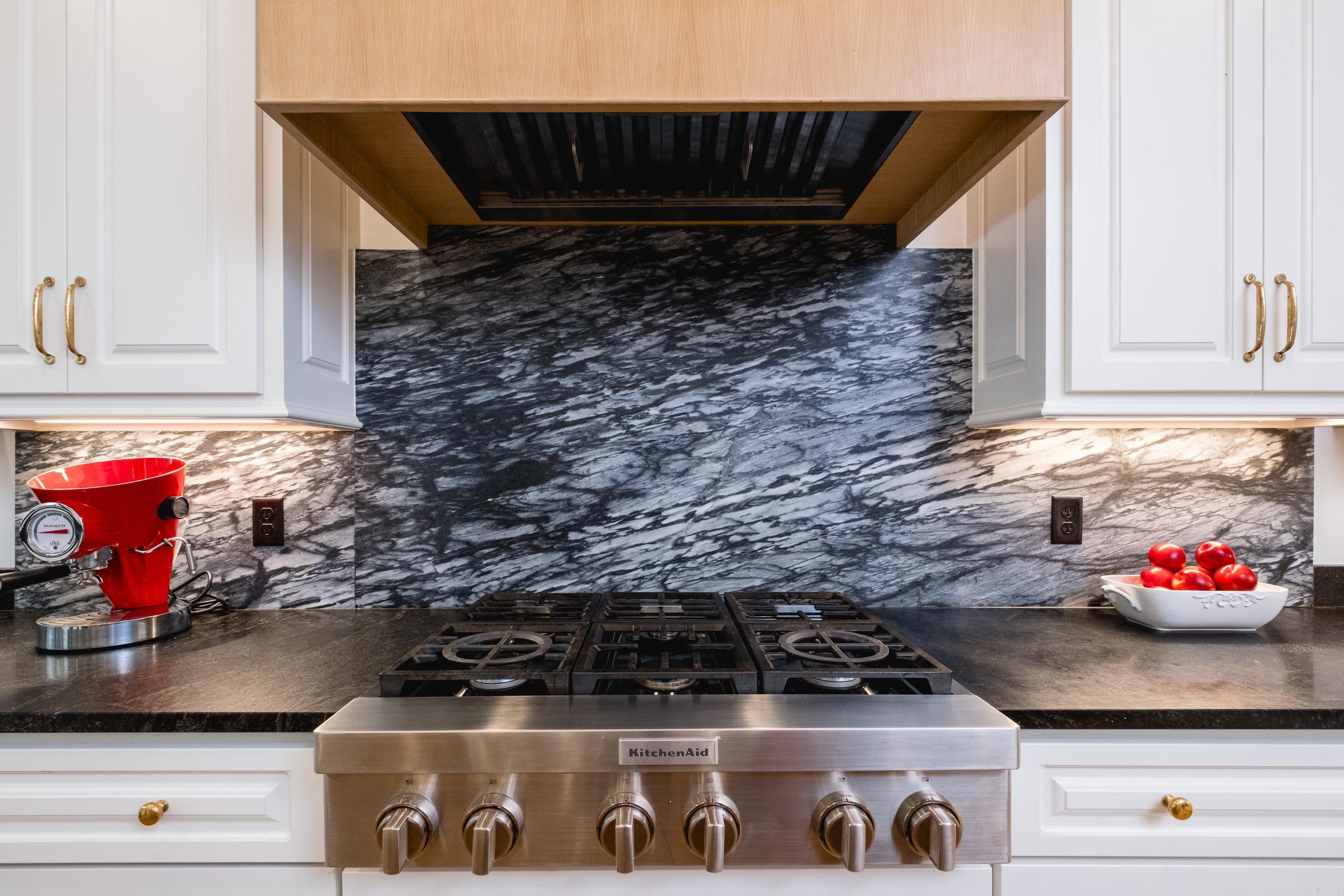 CHENAL VALLEY "FALSTONE COURT" - Residential