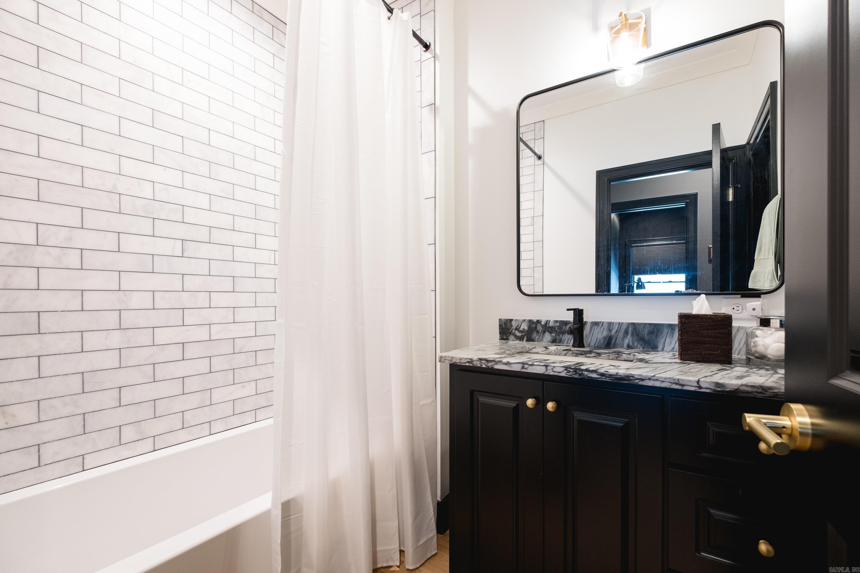 CHENAL VALLEY "FALSTONE COURT" - Residential