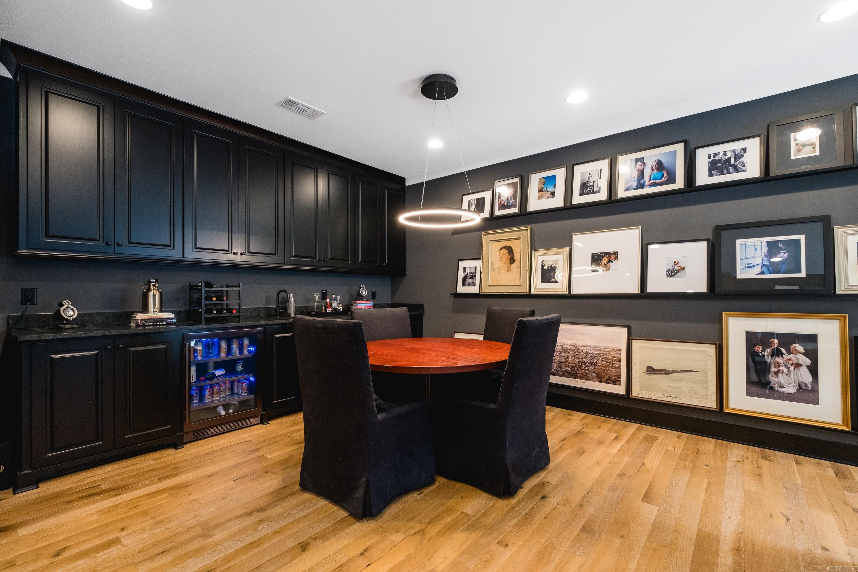 CHENAL VALLEY "FALSTONE COURT" - Residential