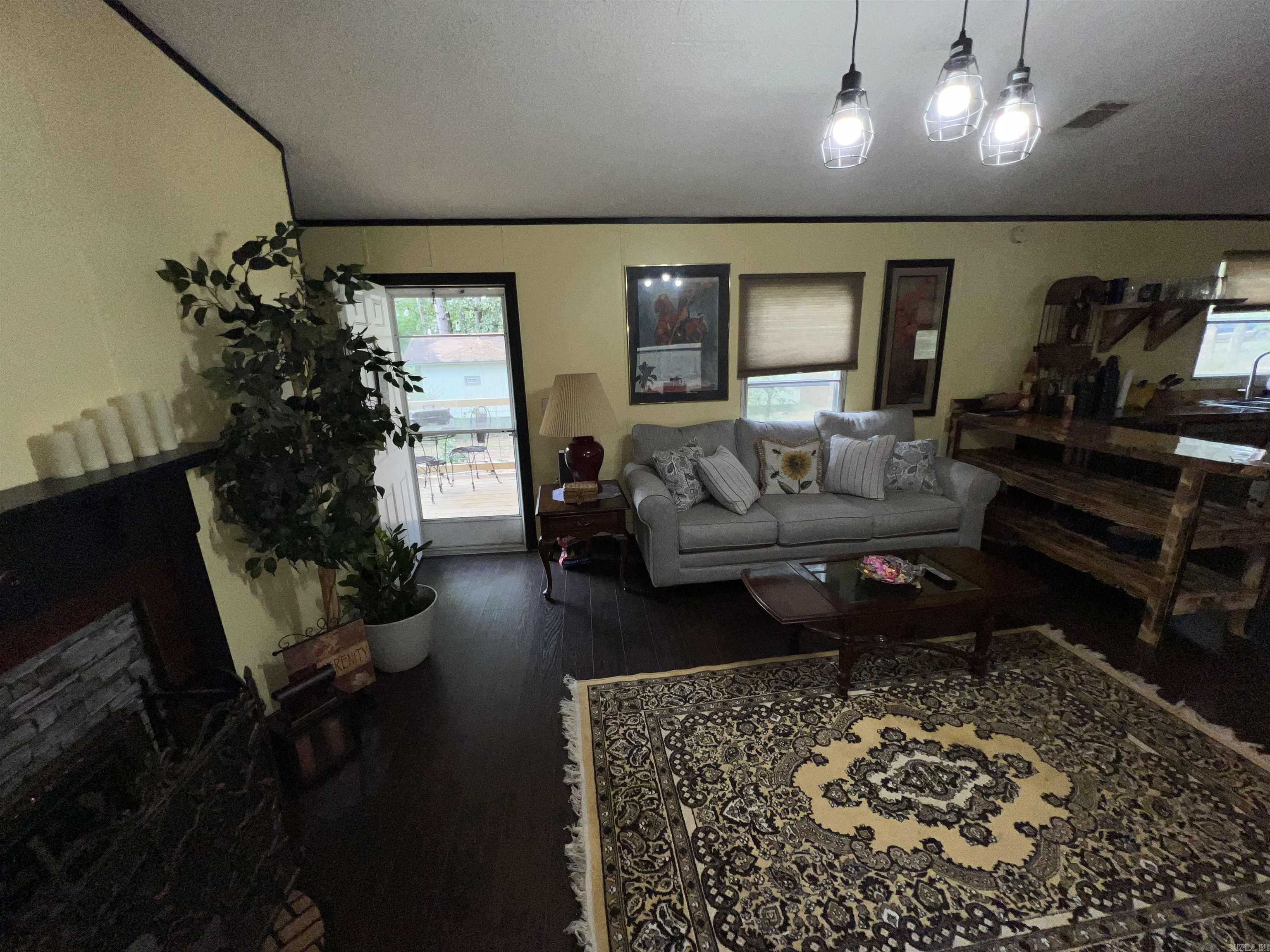 LAKEWOOD - Residential