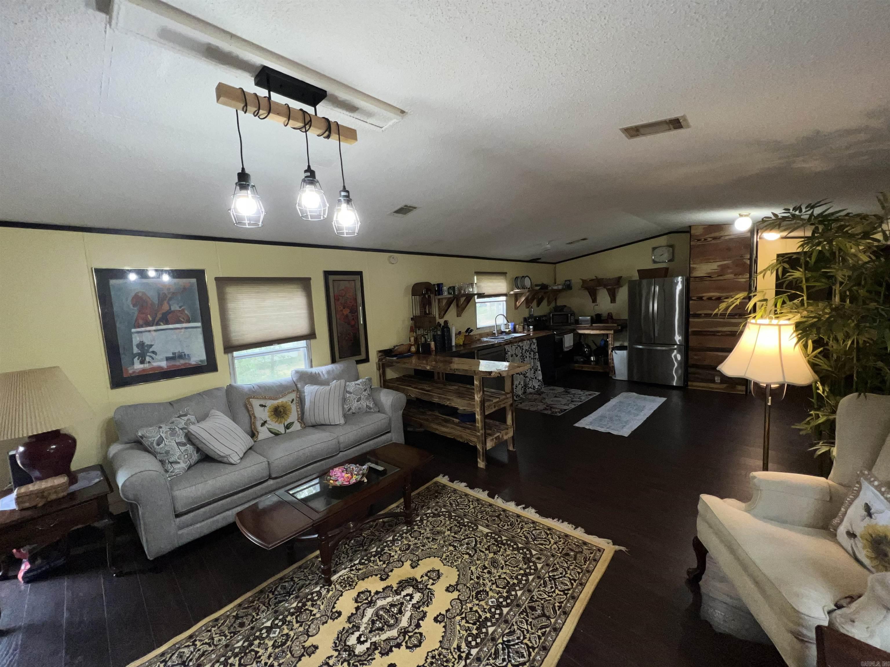 LAKEWOOD - Residential