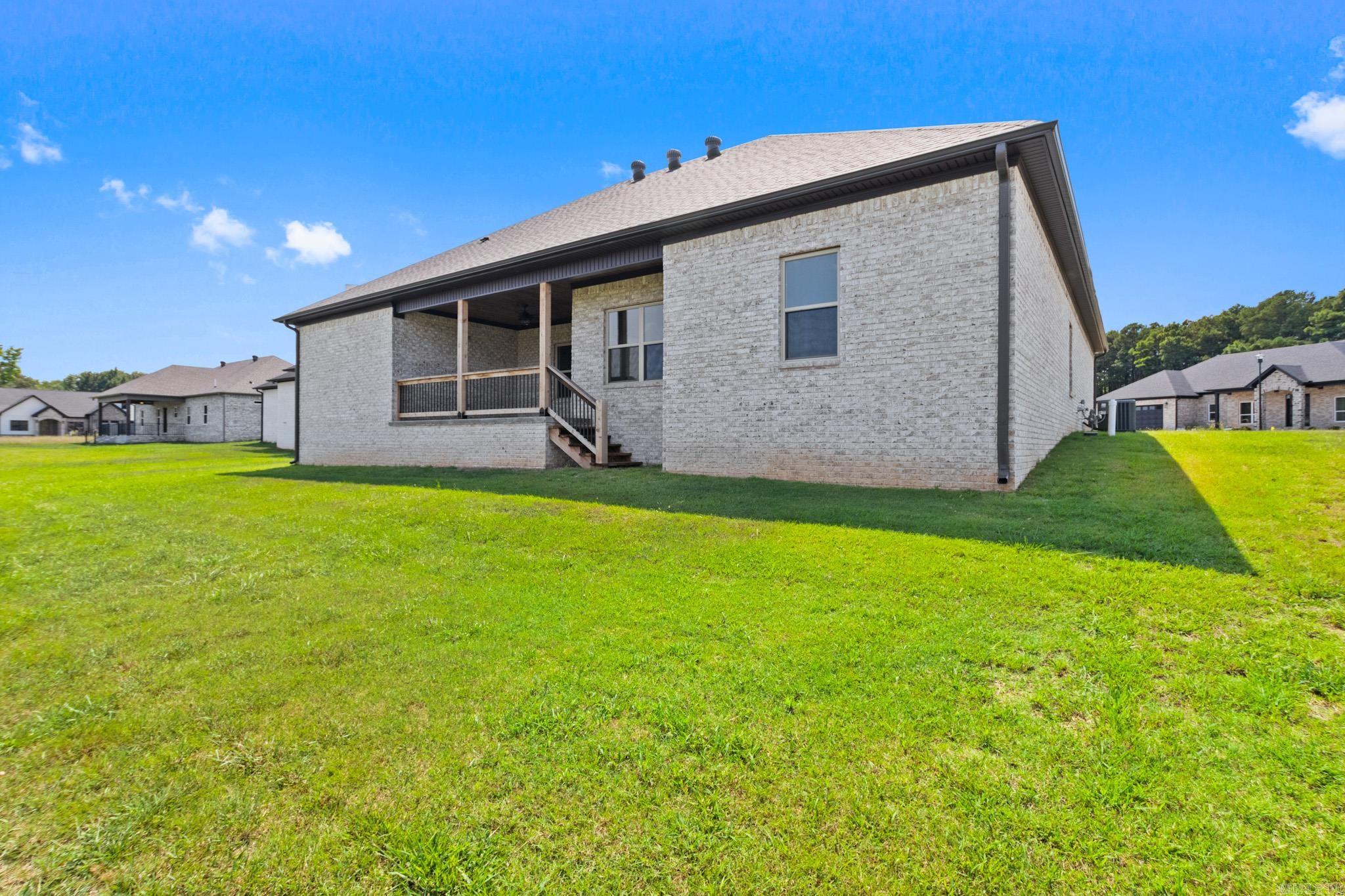 WINDRIDGE ESTATES PHASE 1 - Residential