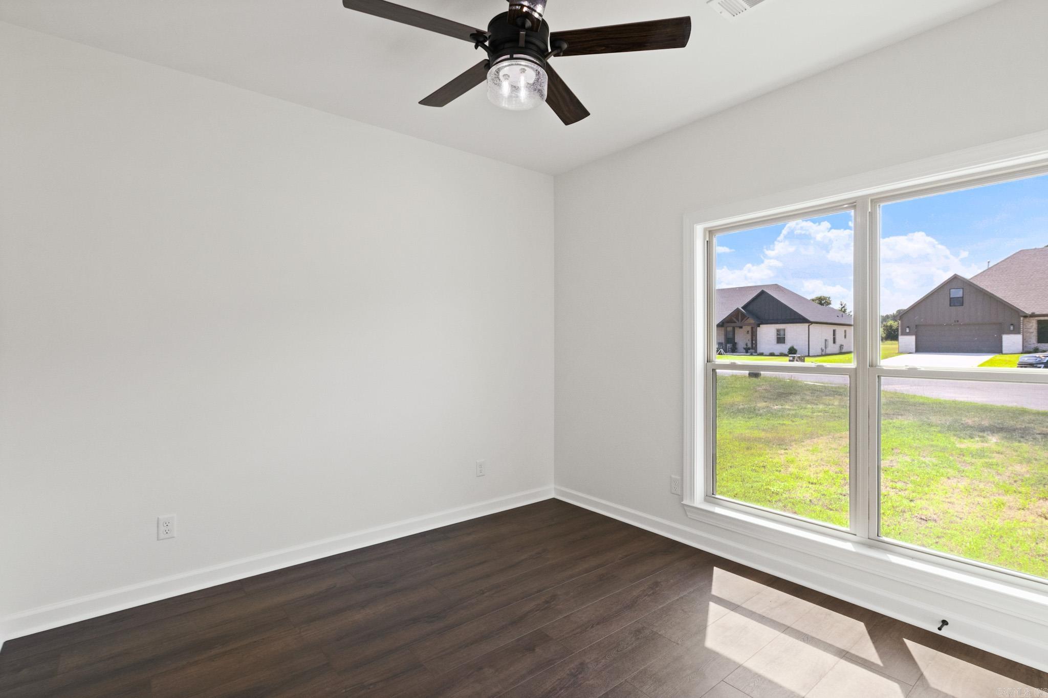 WINDRIDGE ESTATES PHASE 1 - Residential