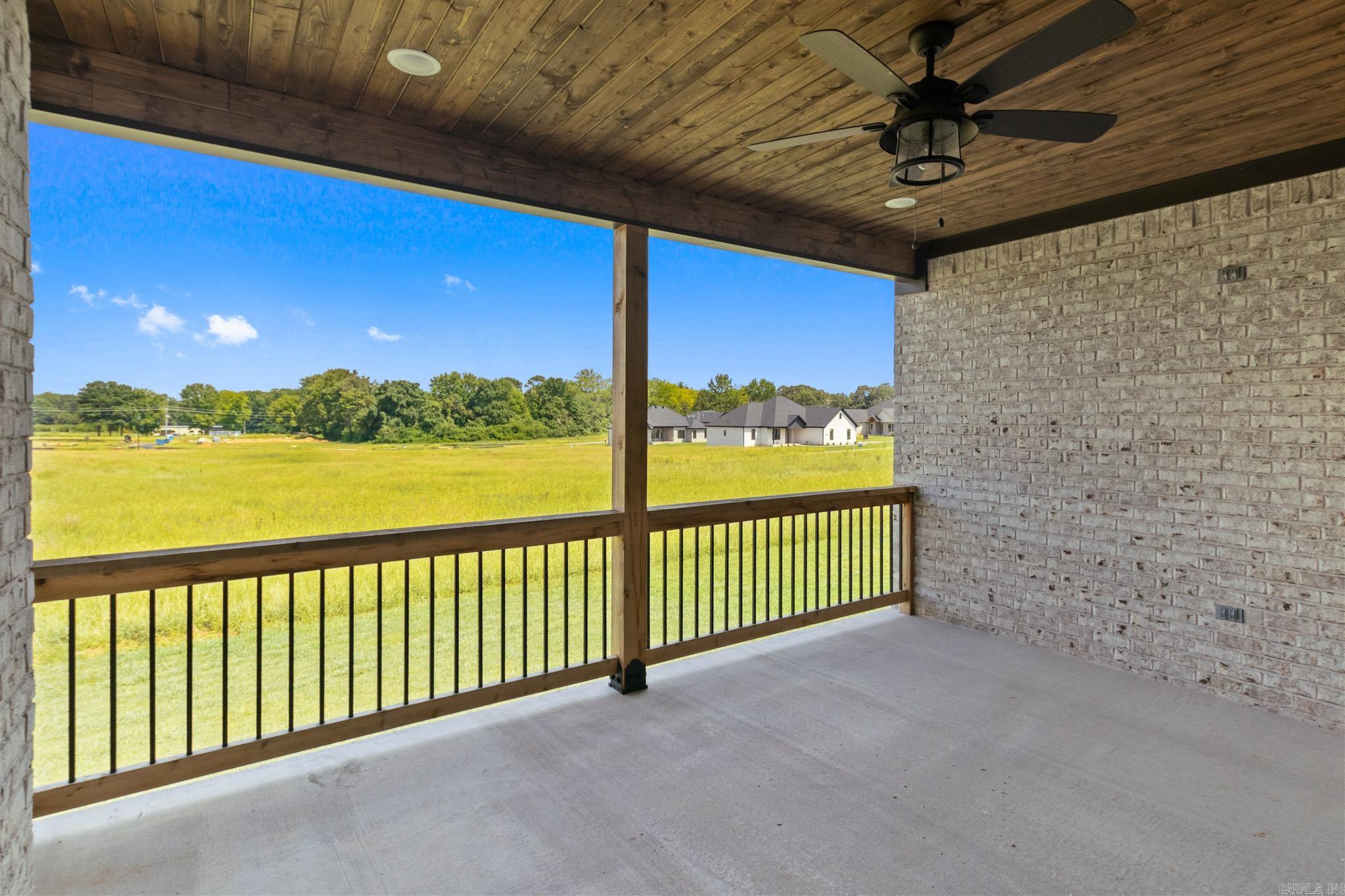 WINDRIDGE ESTATES PHASE 1 - Residential