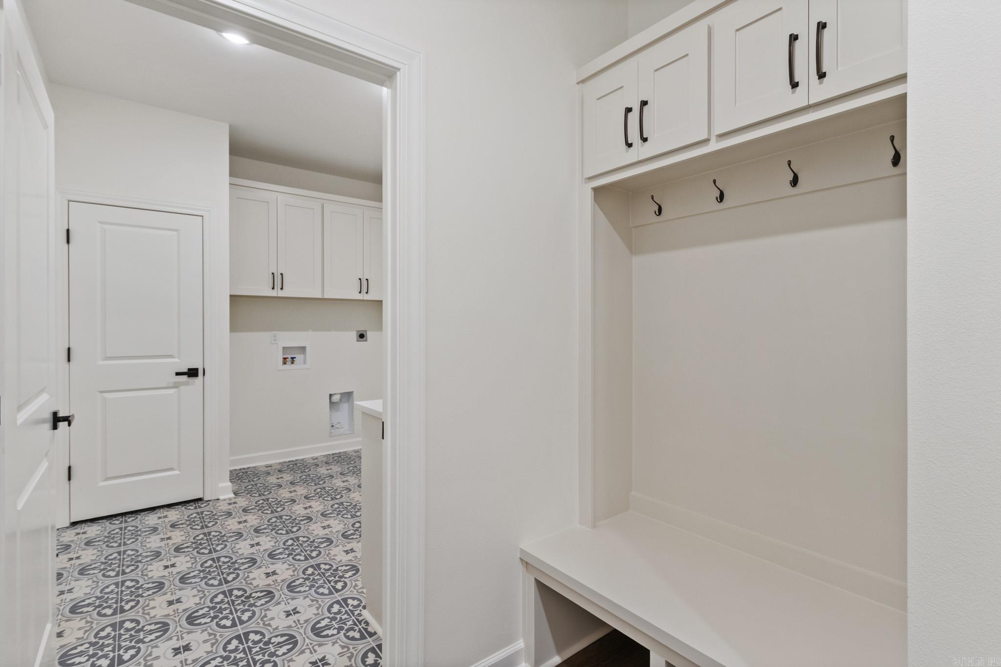 WINDRIDGE ESTATES PHASE 1 - Residential