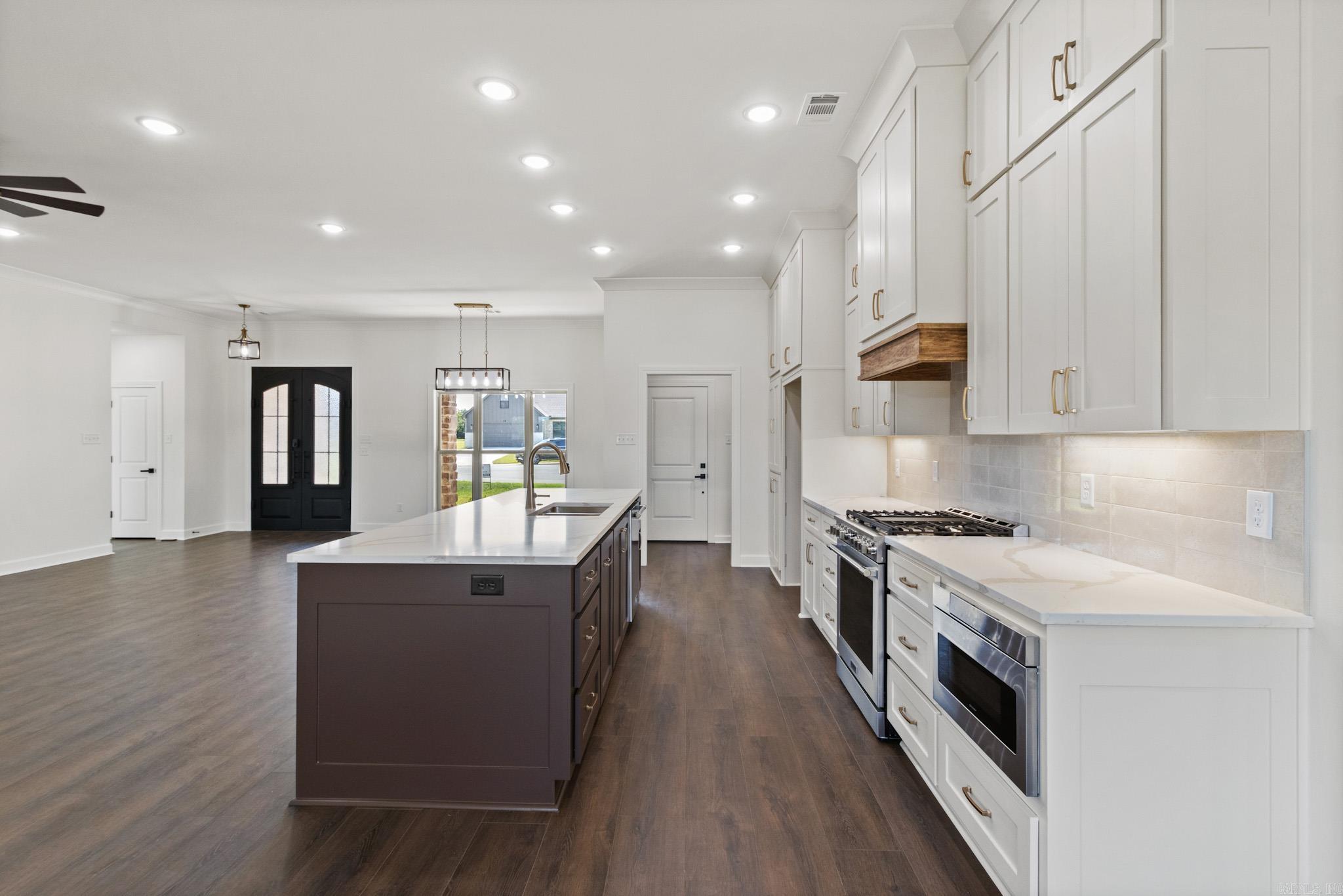 WINDRIDGE ESTATES PHASE 1 - Residential