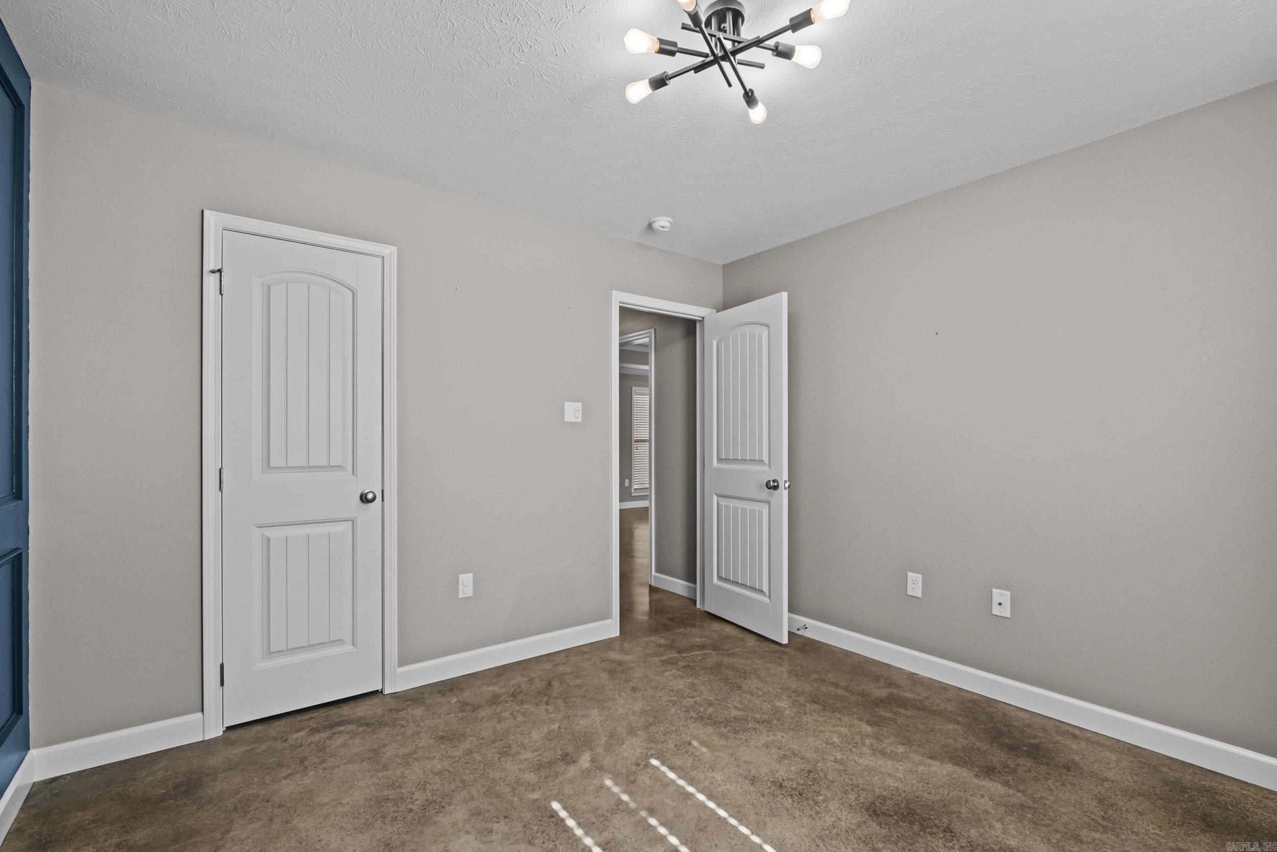 Makenna Cove - Residential