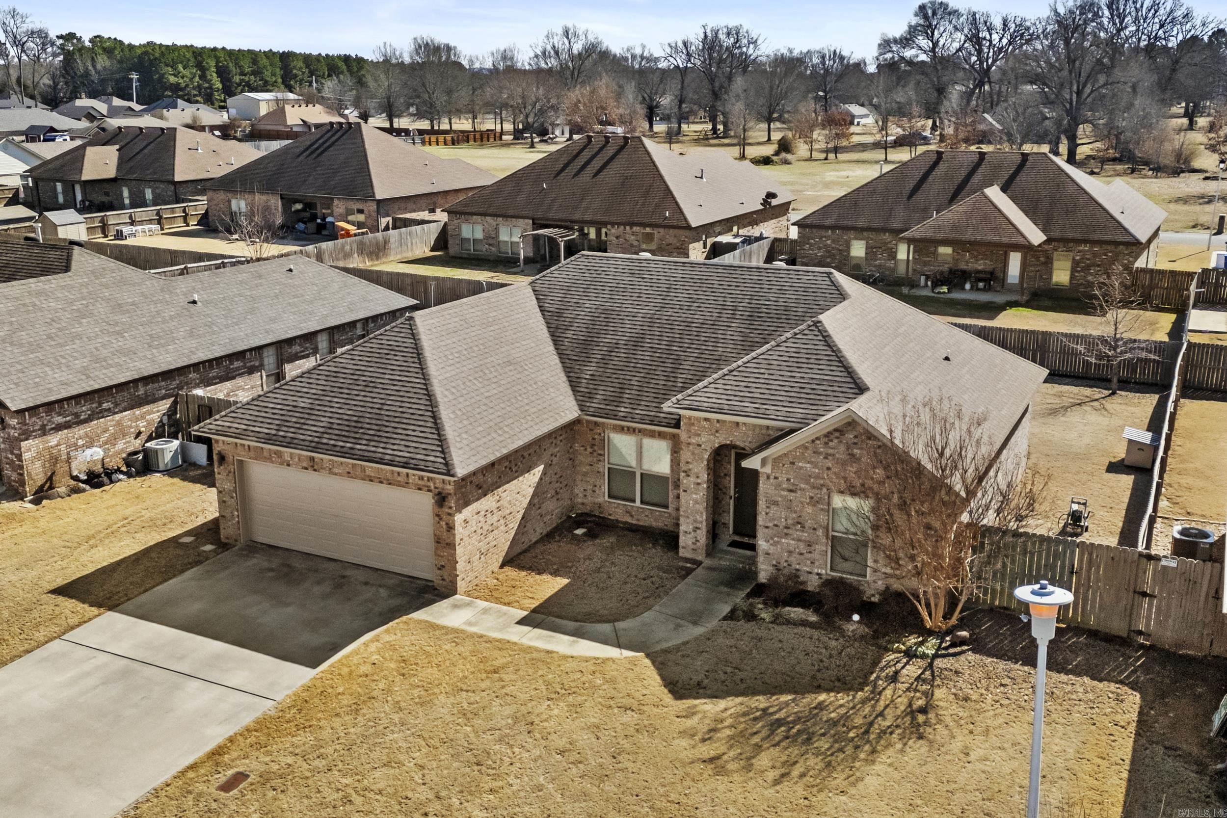 Makenna Cove - Residential