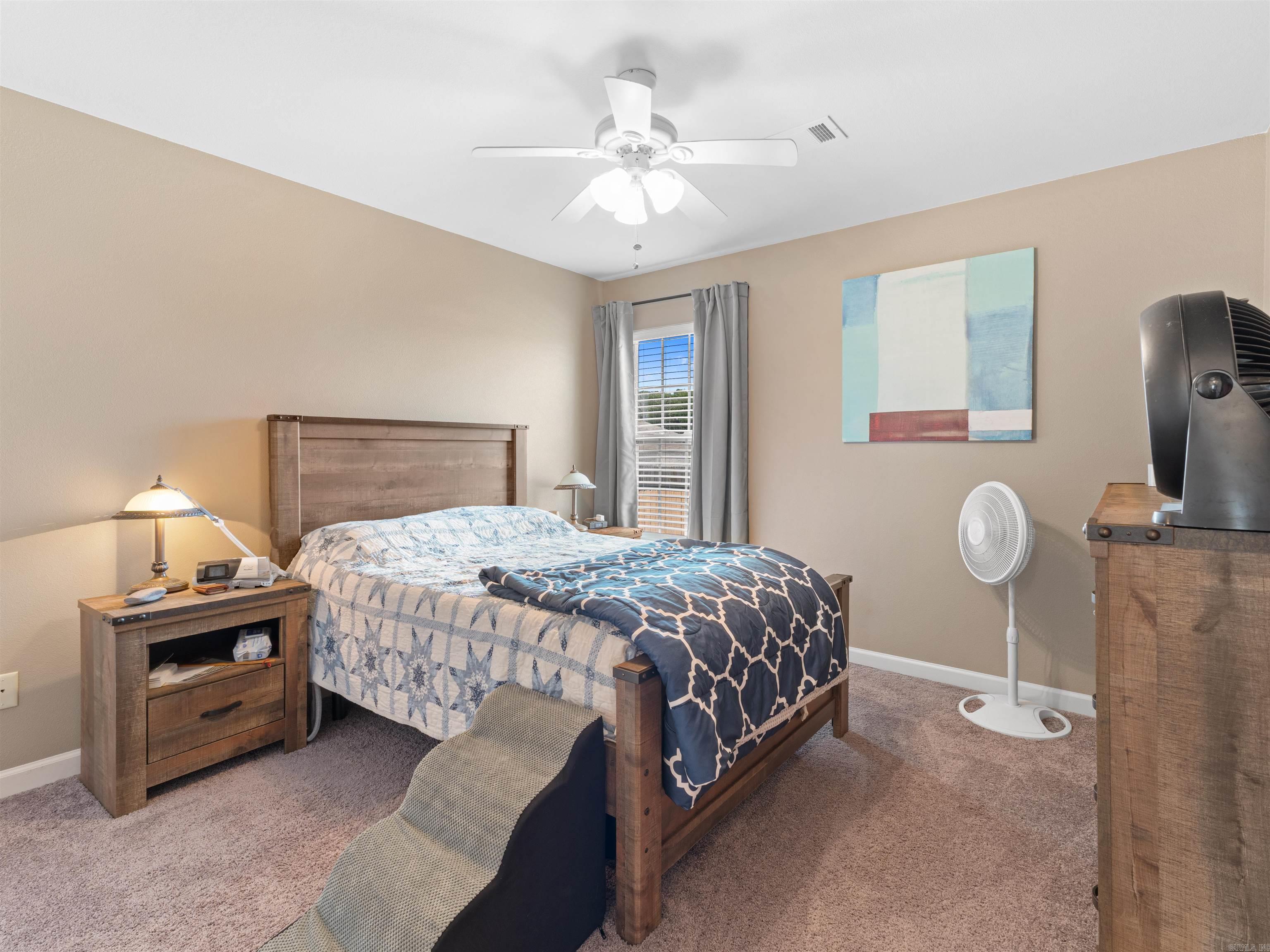 CEDAR CREEK - Residential