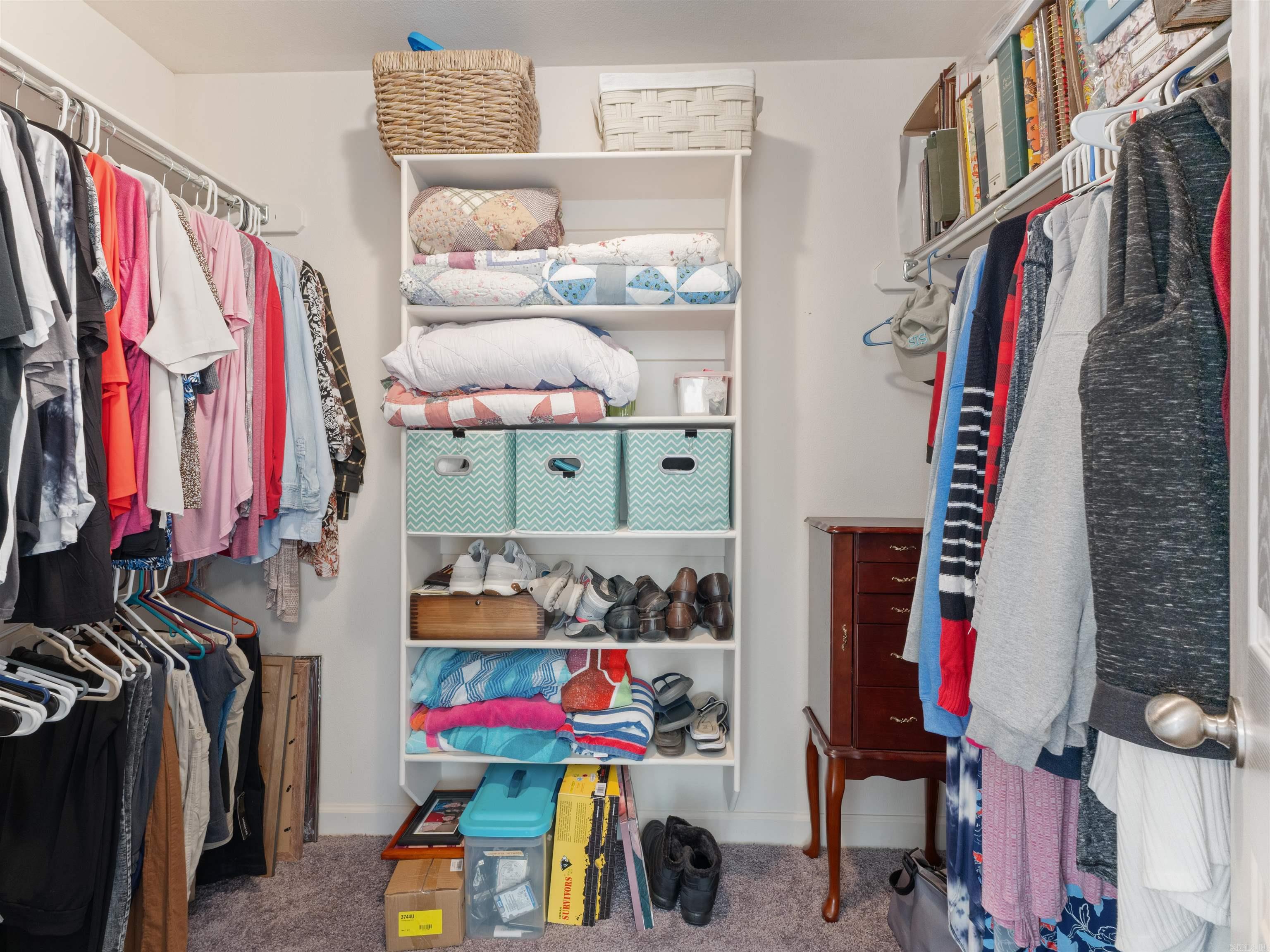 CEDAR CREEK - Residential