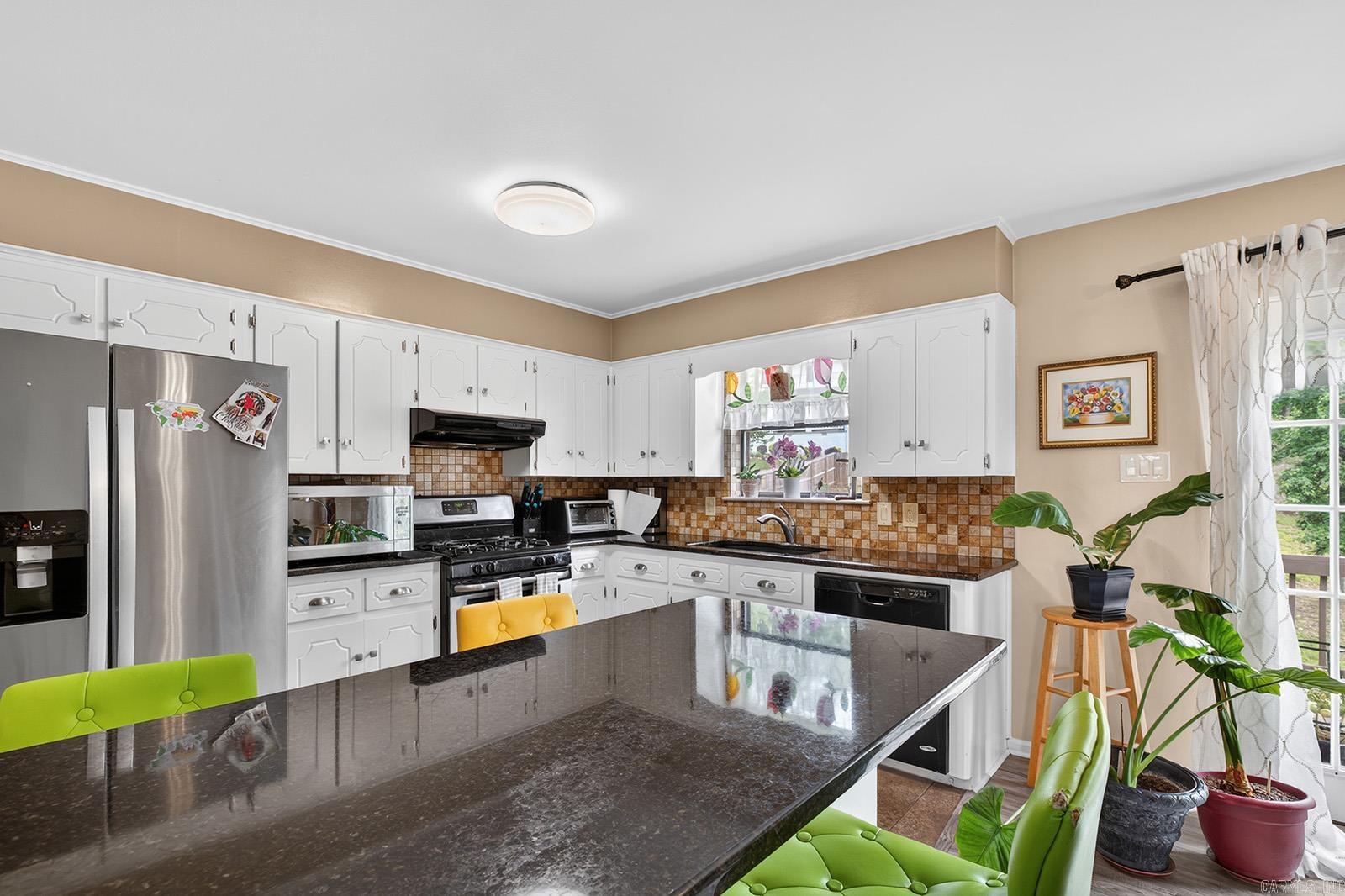 PARKWAY PLACE - Residential