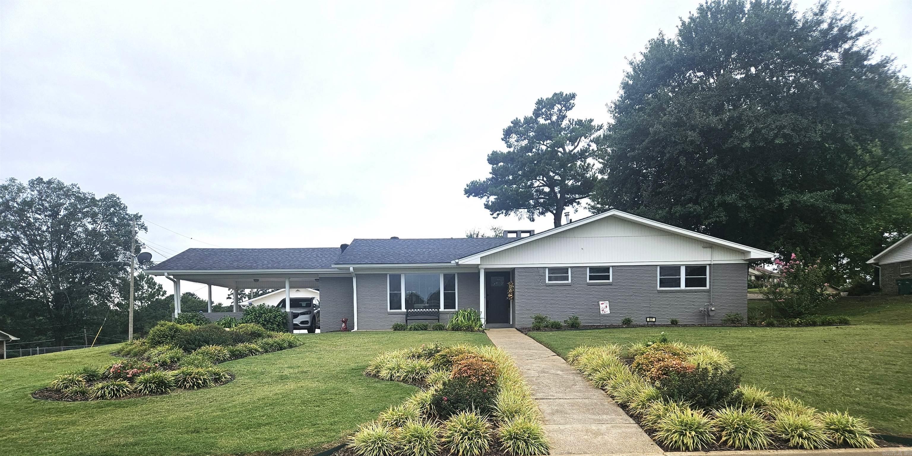 PLEASANT MT. - Residential