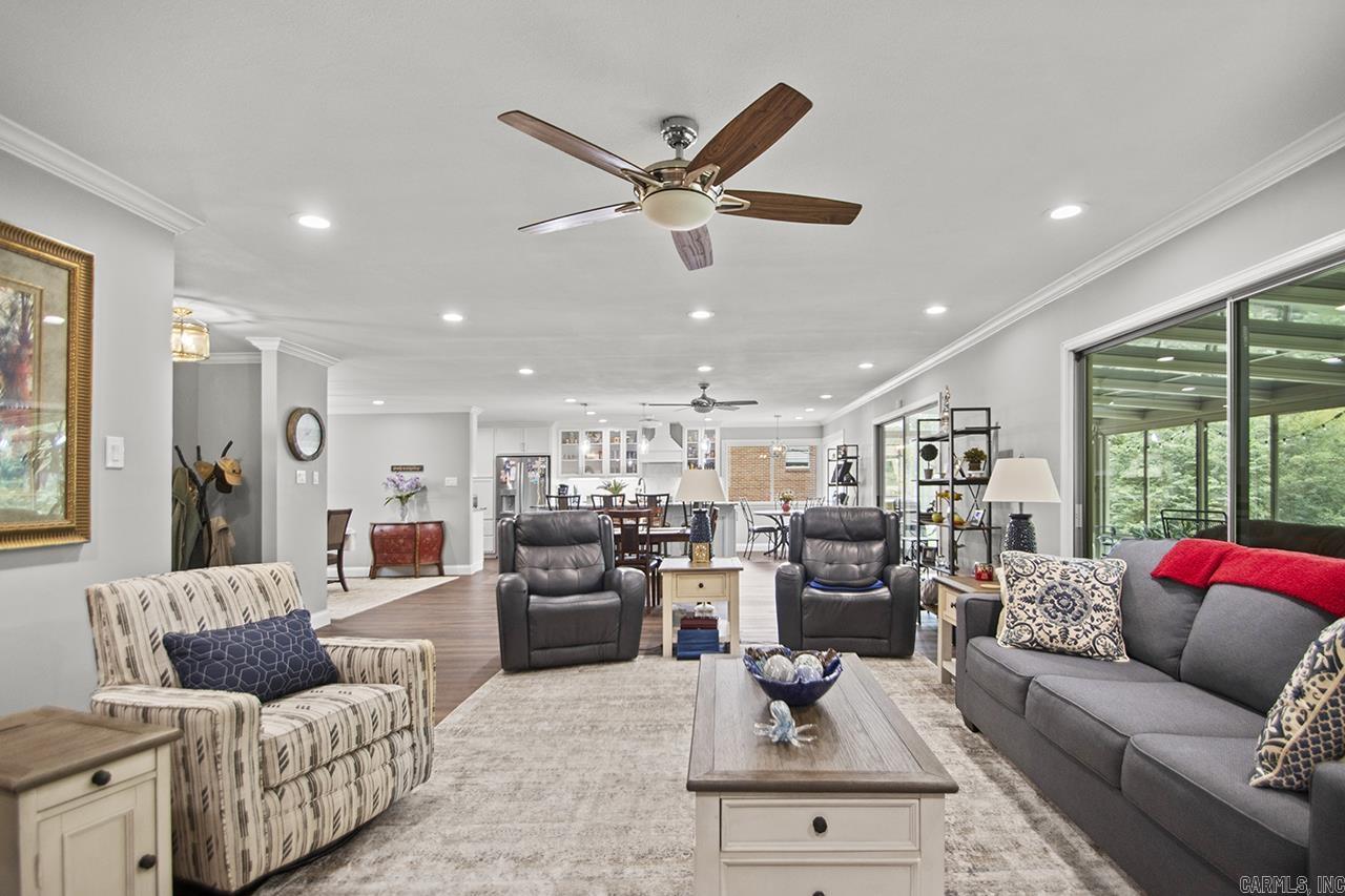 LAKEWOOD - Residential