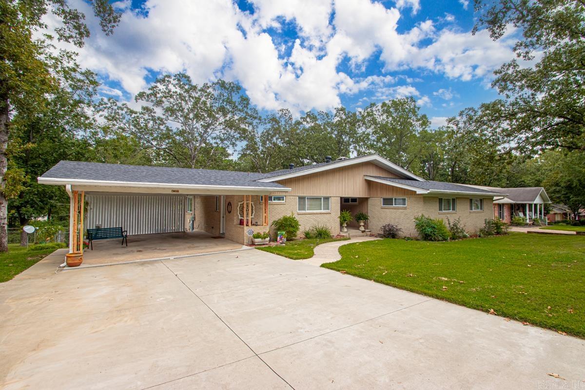 LAKEWOOD - Residential
