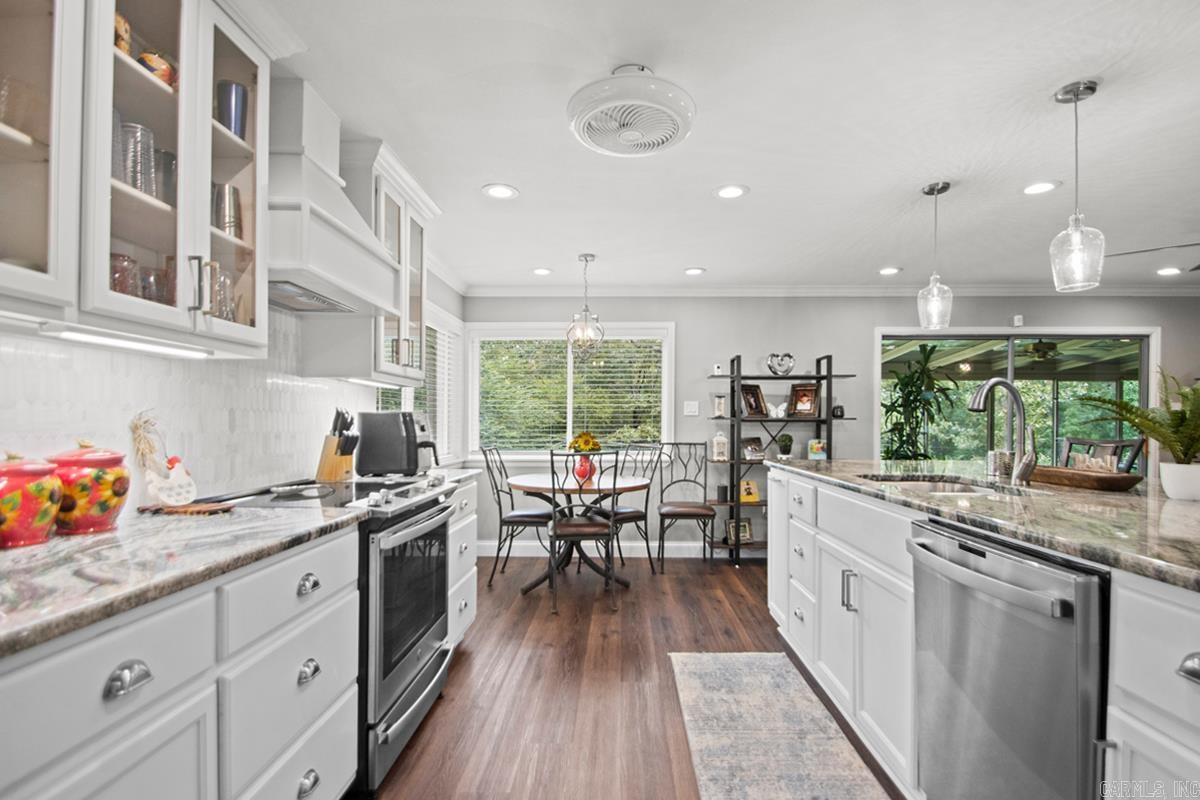 LAKEWOOD - Residential