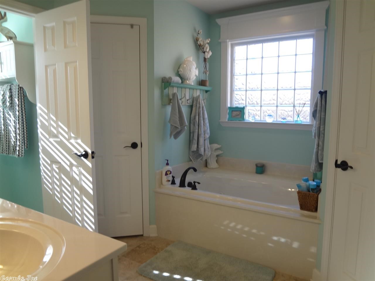 ASHTON ACRES - Residential