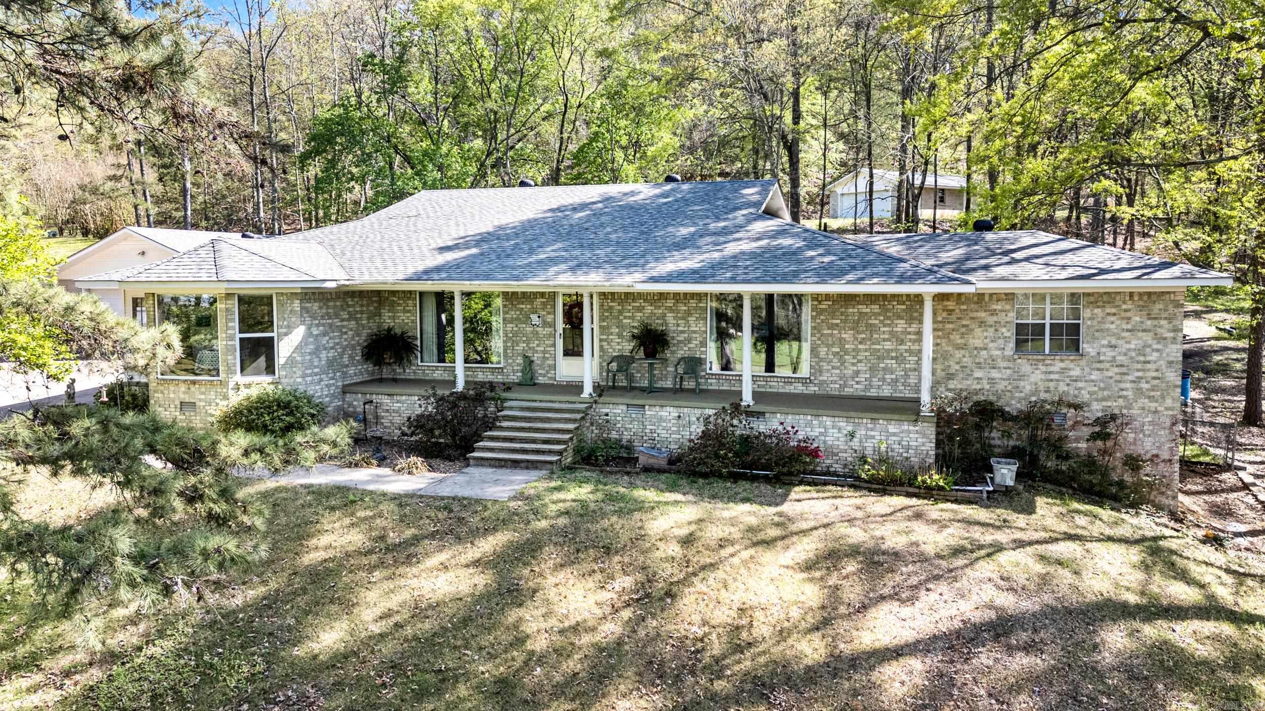 Bonus room could be 4th bedroom! This property offers all you've been looking for! Large rooms, far enough out of town for privacy yet close enough to access Russellville amenities including Lake Dardanelle or National Forrest to the north!