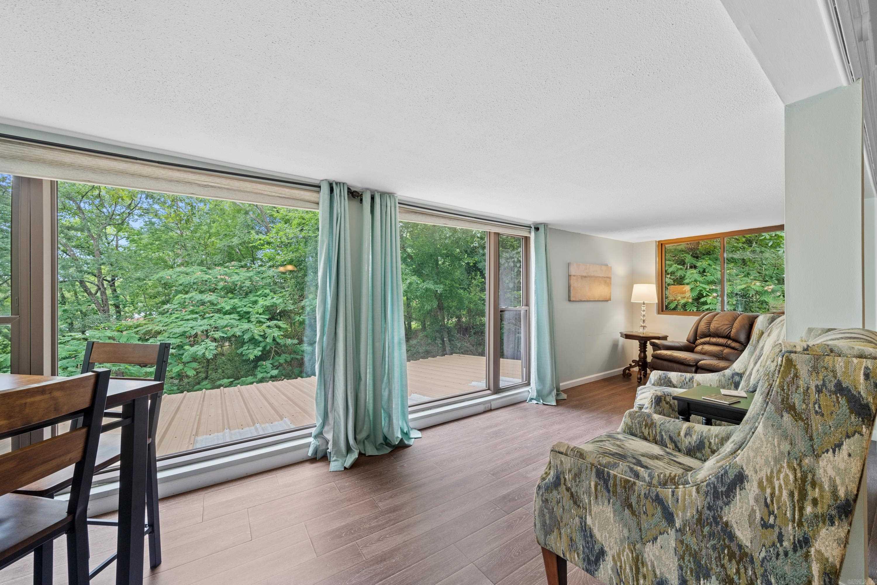 ARROWHEAD LAKE ESTATES - Residential