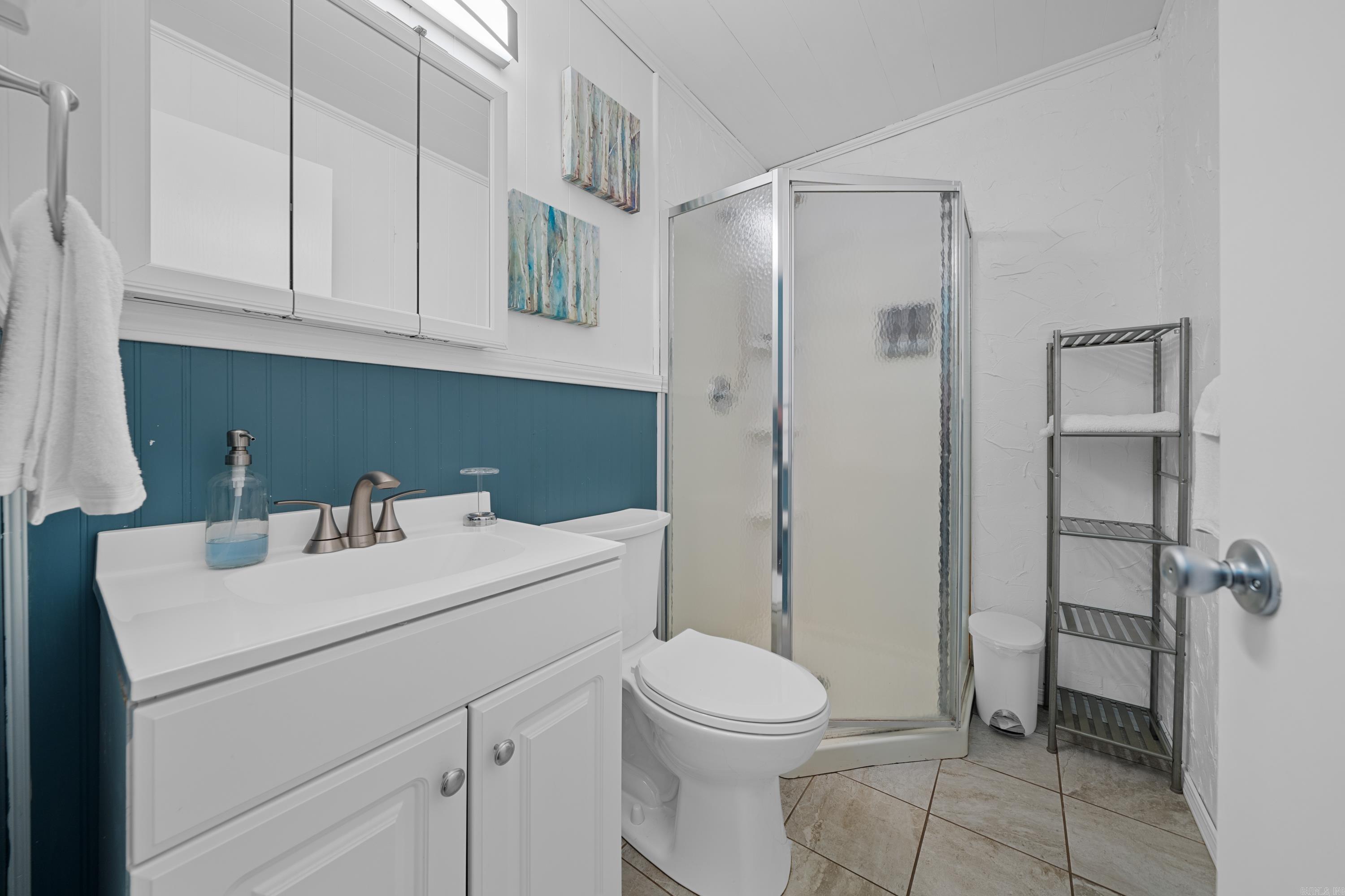 ARROWHEAD LAKE ESTATES - Residential