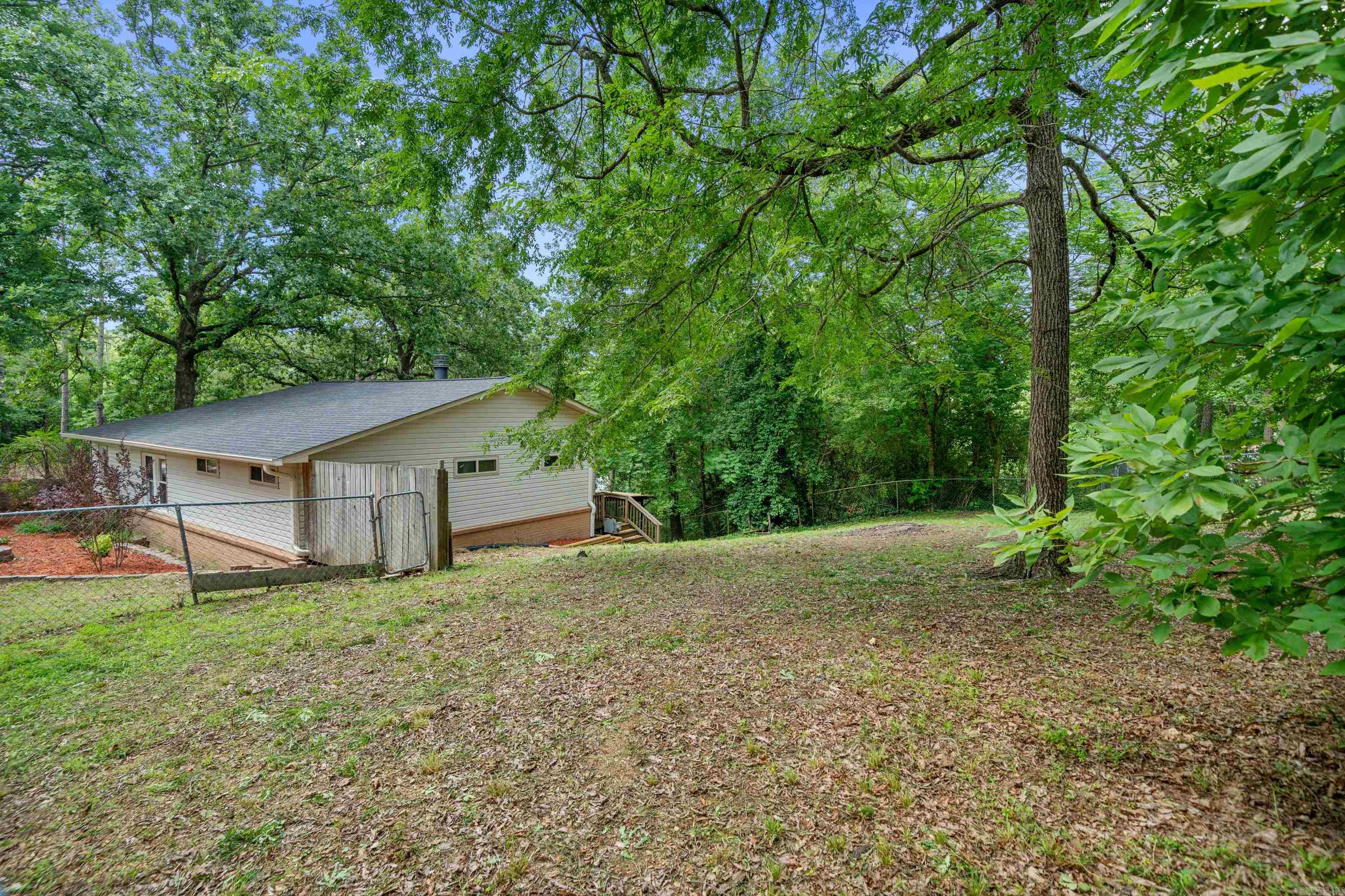 ARROWHEAD LAKE ESTATES - Residential