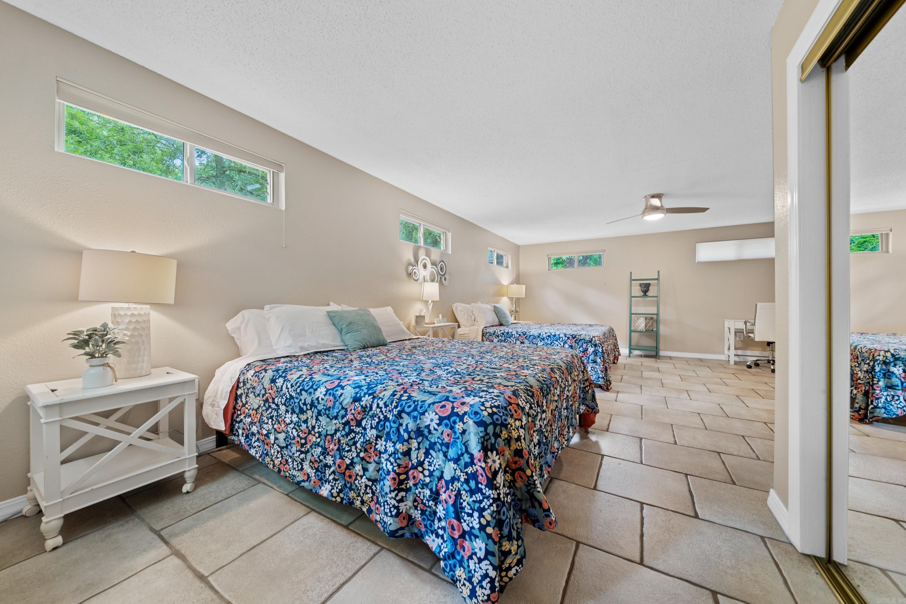ARROWHEAD LAKE ESTATES - Residential