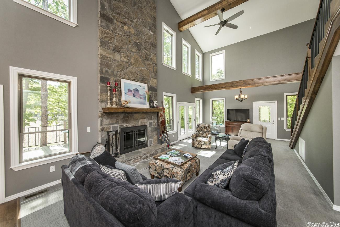 INDIAN HILLS - Residential