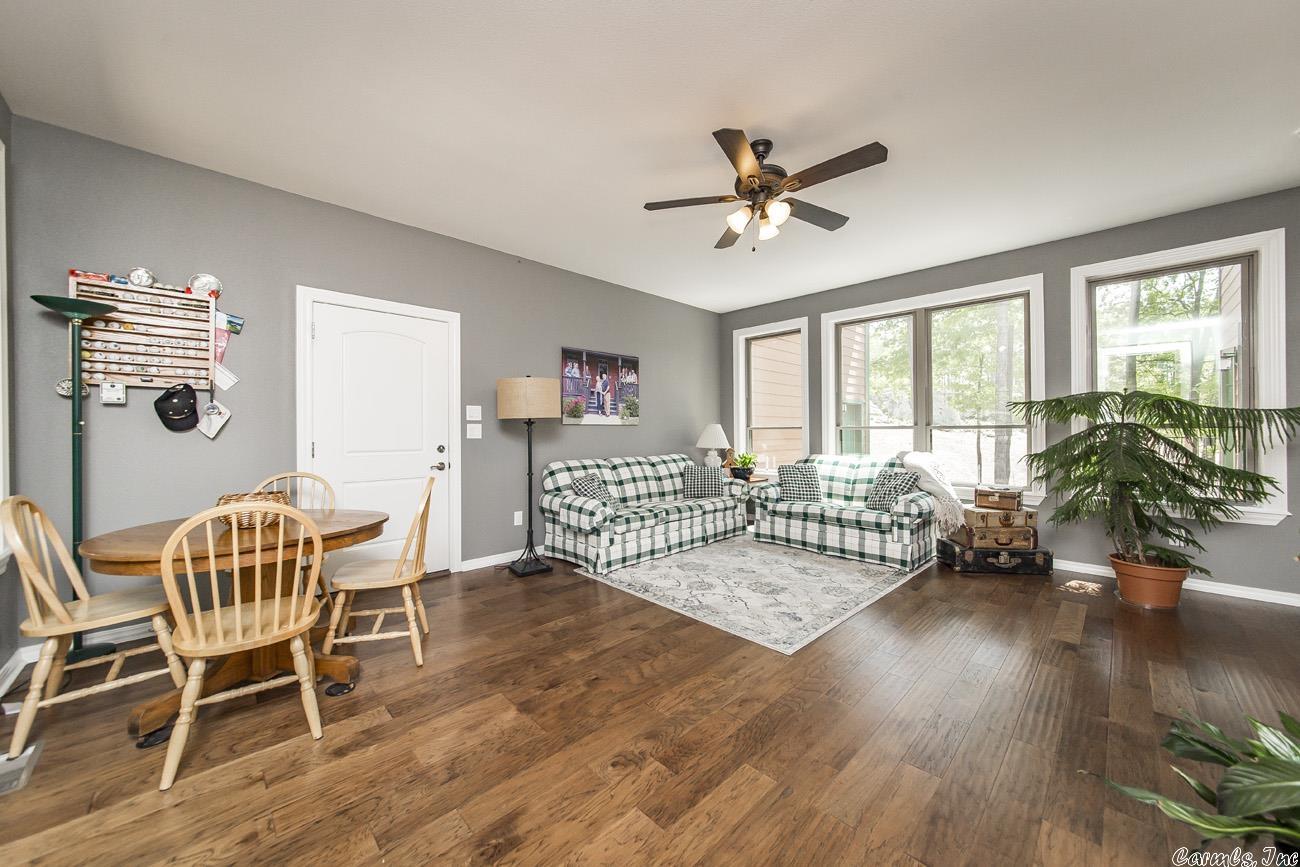 INDIAN HILLS - Residential