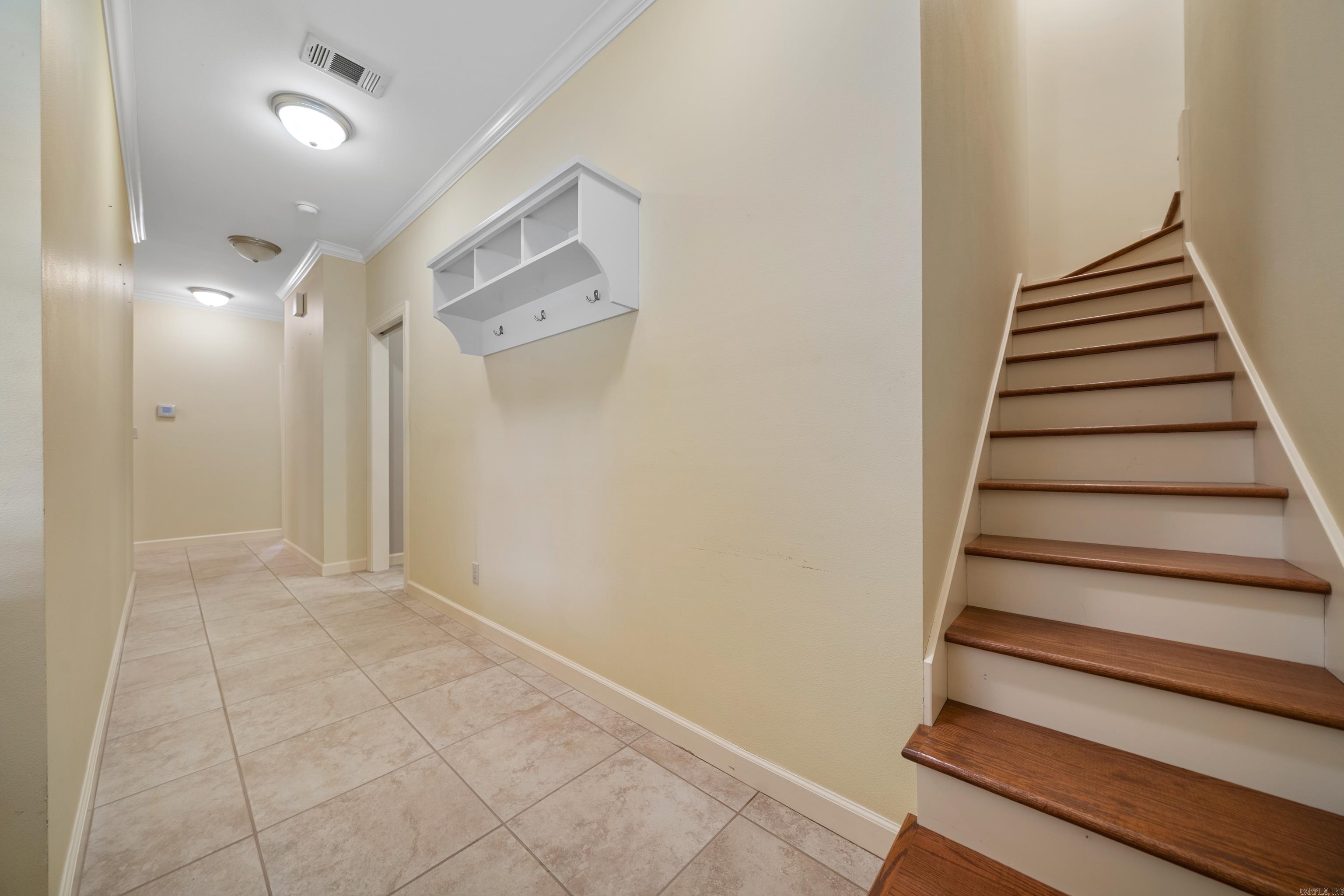 LAKE FOREST SHORES - Residential