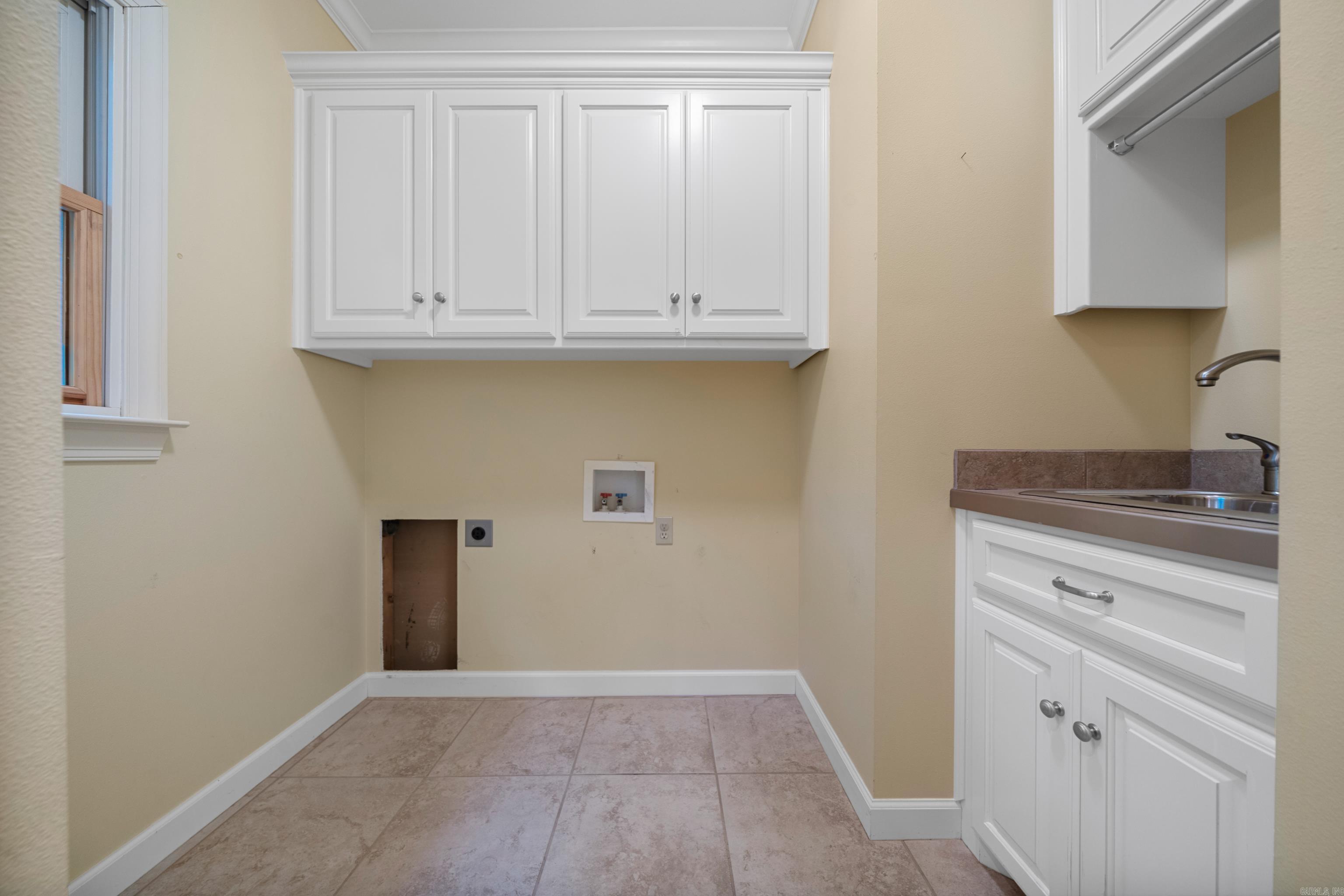 LAKE FOREST SHORES - Residential