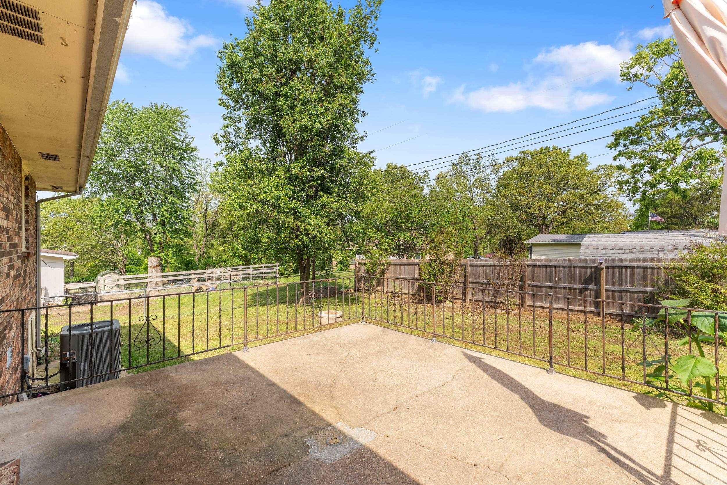 HIGH CHAPERAL - Residential