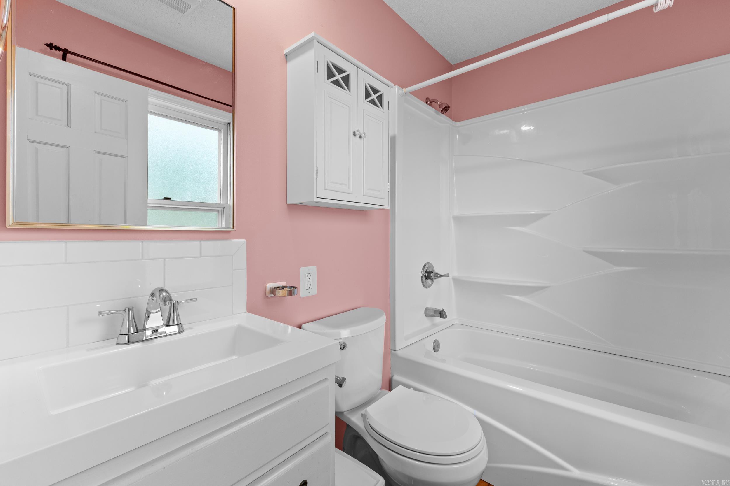 HIGH CHAPERAL - Residential