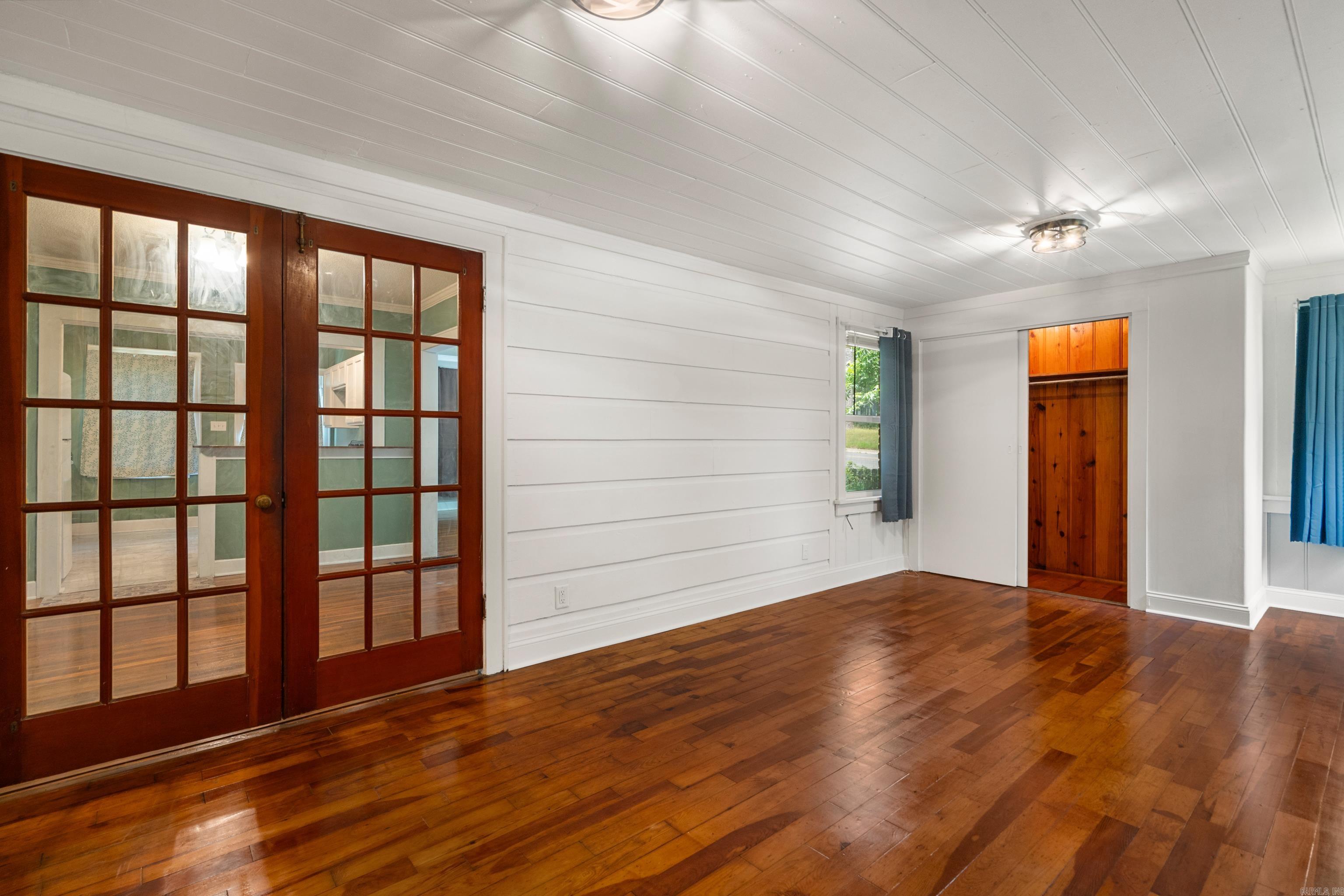 BAYLES ADDITION - Residential