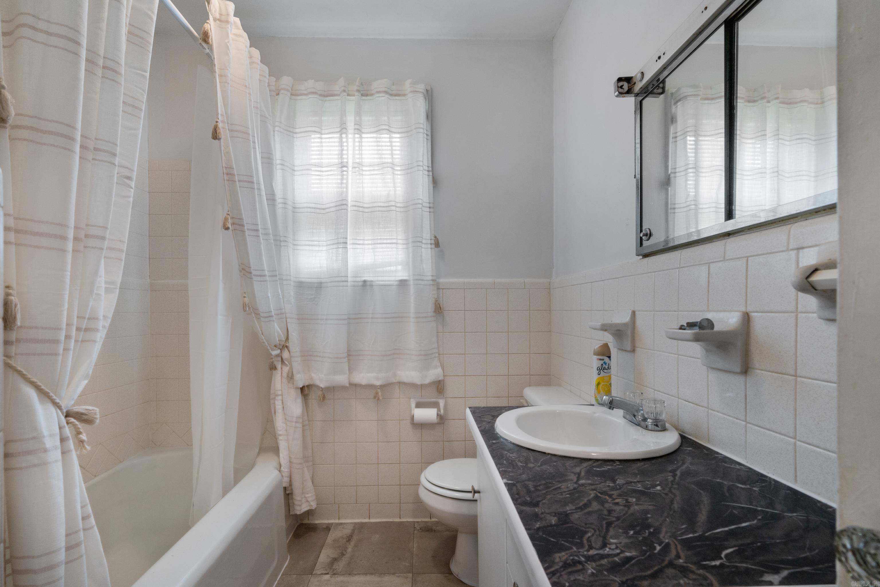 BAYLES ADDITION - Residential