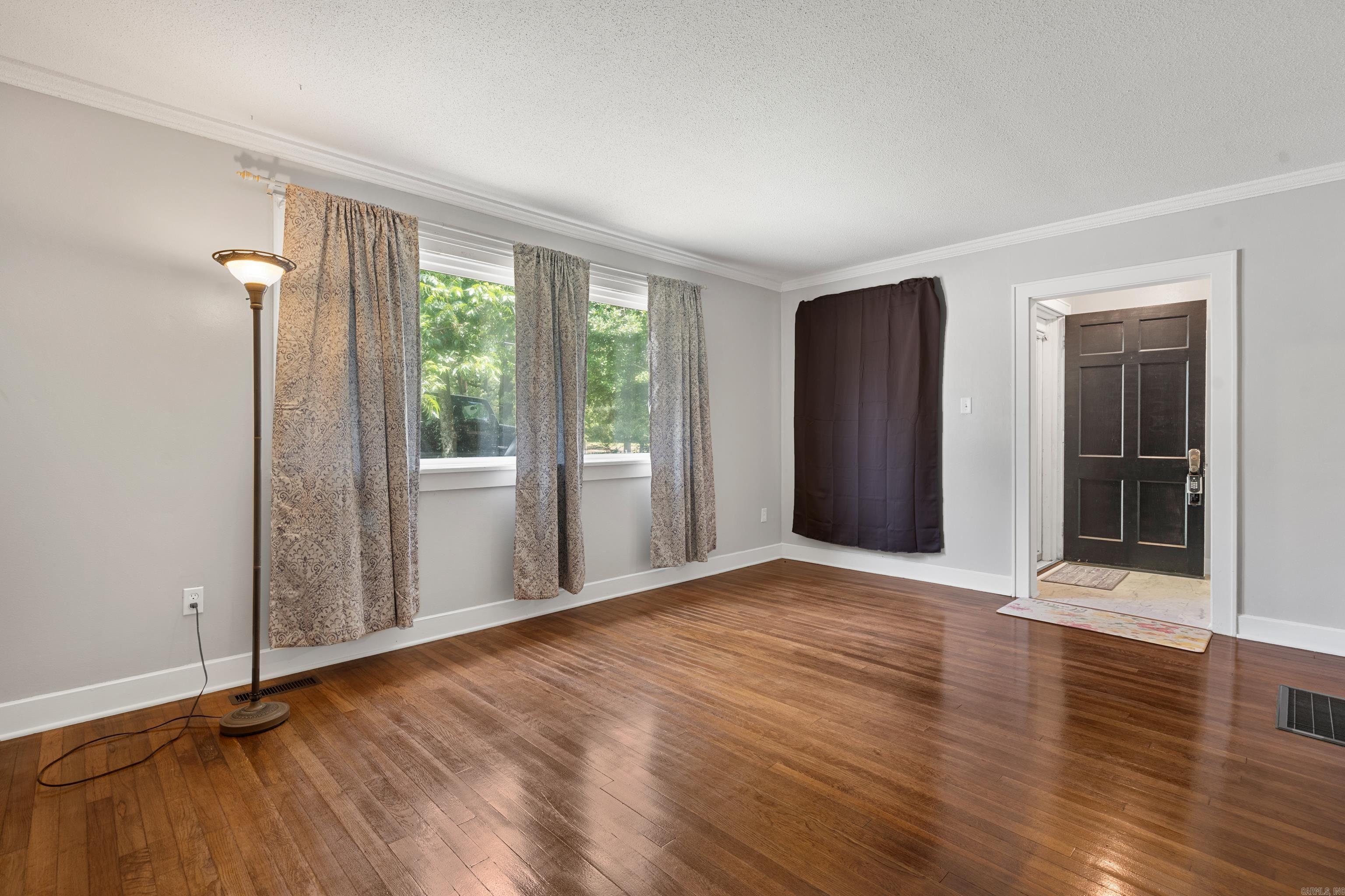 BAYLES ADDITION - Residential