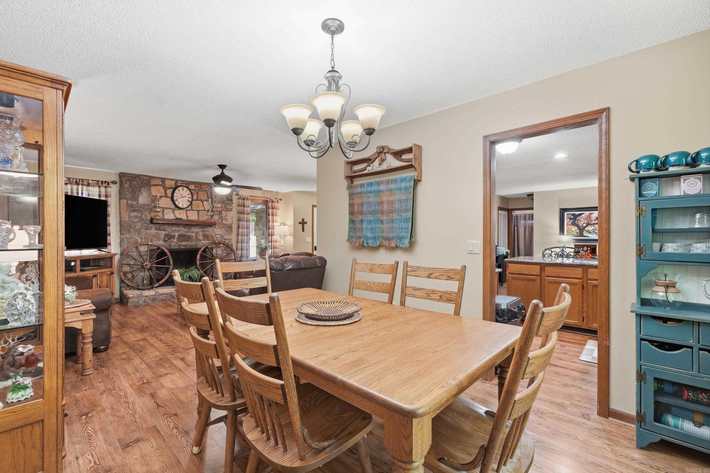 MOUNTAIN RANCH - Residential