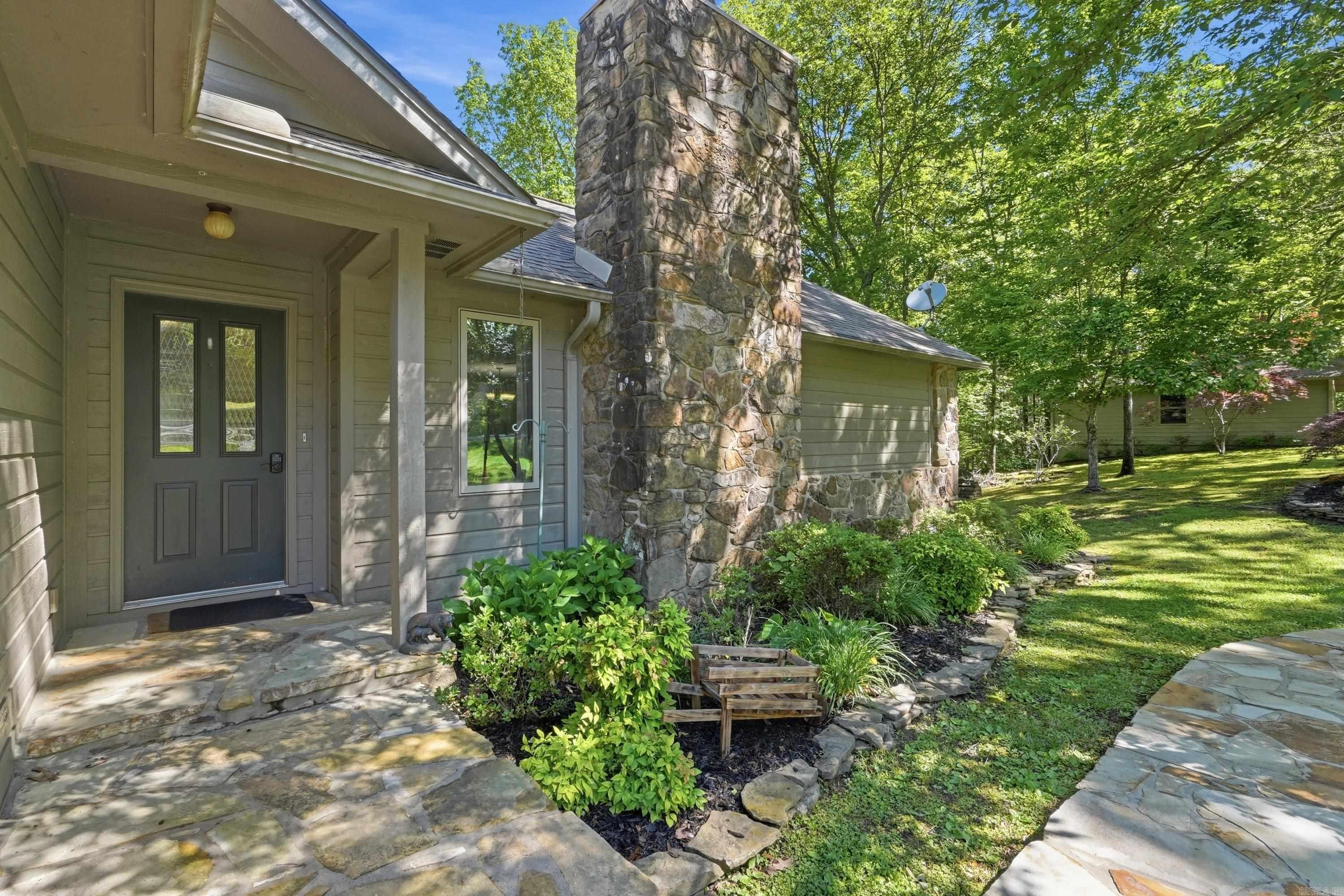 MOUNTAIN RANCH - Residential