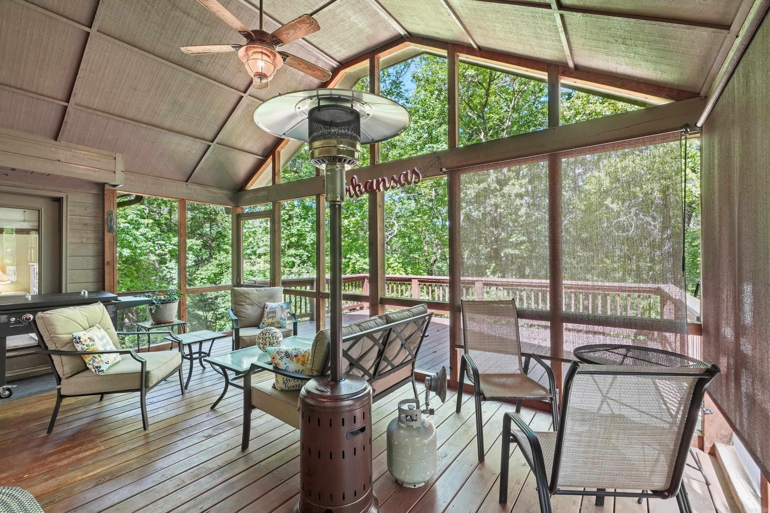 MOUNTAIN RANCH - Residential