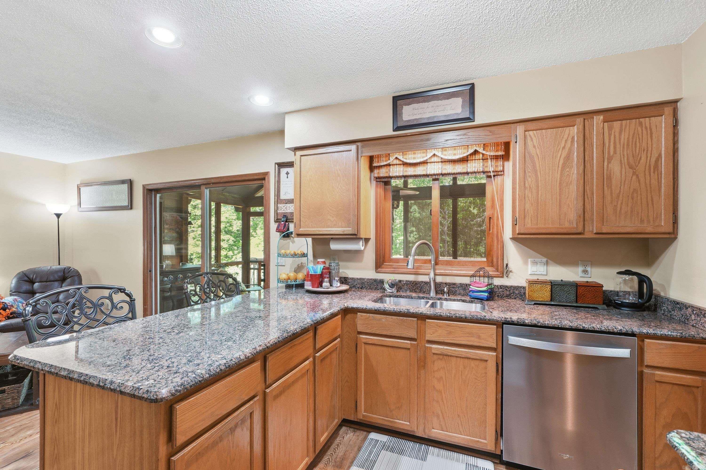 MOUNTAIN RANCH - Residential