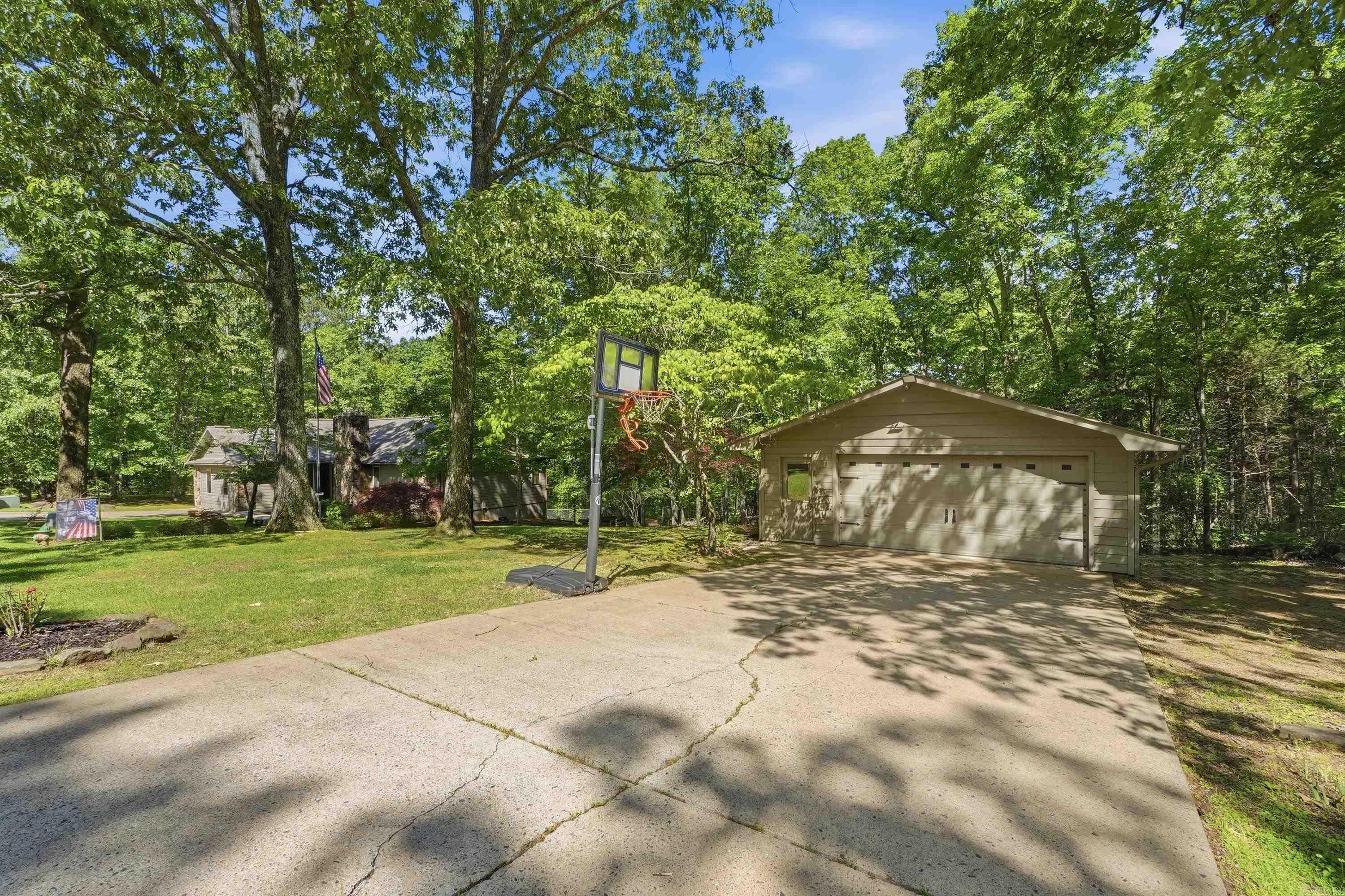 MOUNTAIN RANCH - Residential